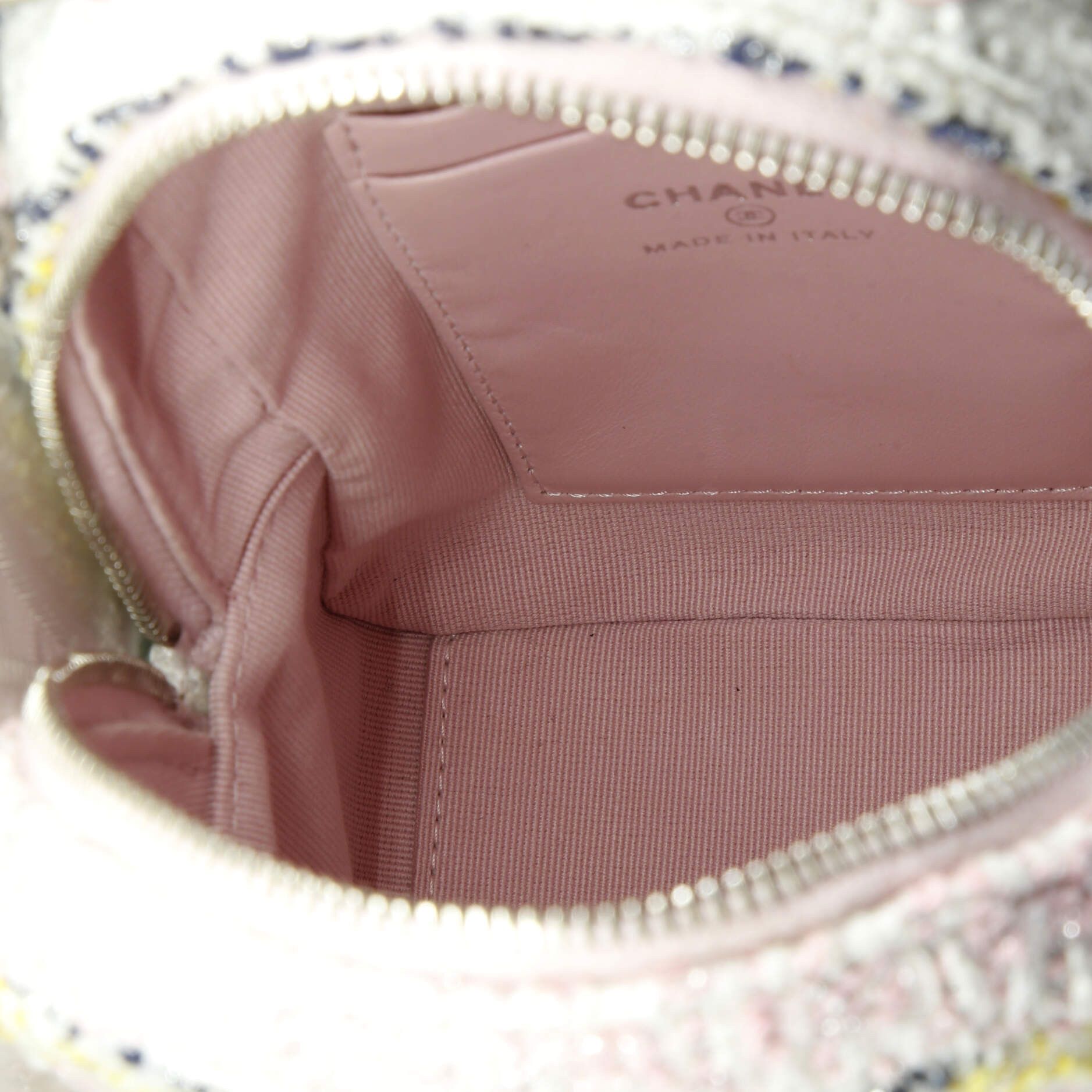 Chanel Classic CC Chain Pocket Backpack Size ONE SIZE - 5 Thumbnail