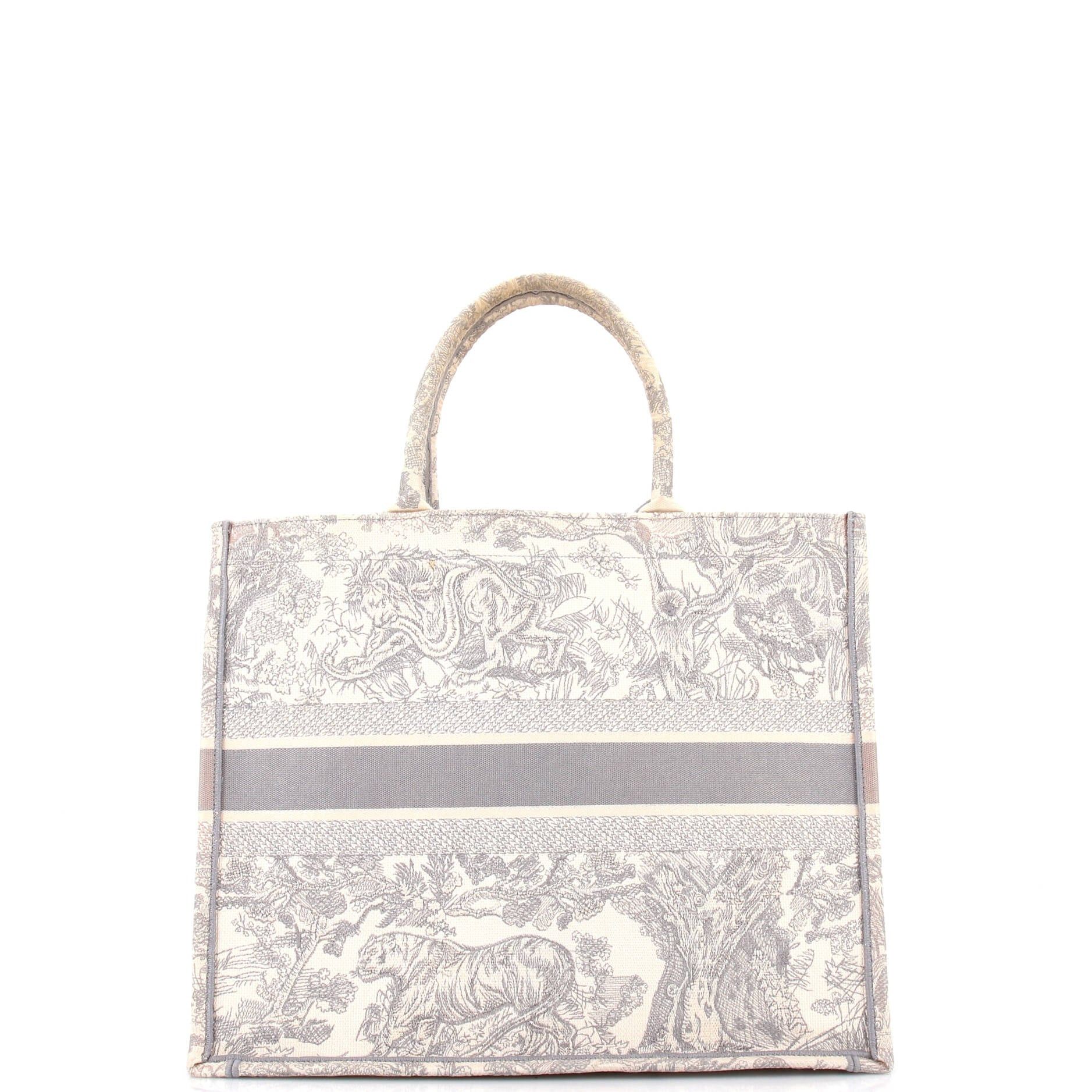 Dior Book Tote Size ONE SIZE - 3 Thumbnail