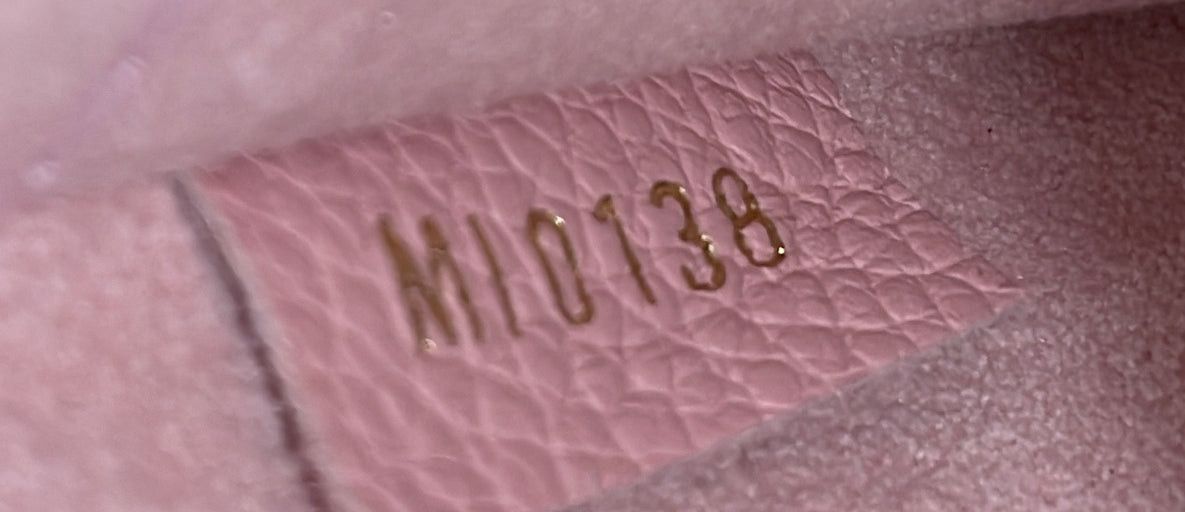 Louis Vuitton Clapton Handbag Size ONE SIZE - 9 Thumbnail