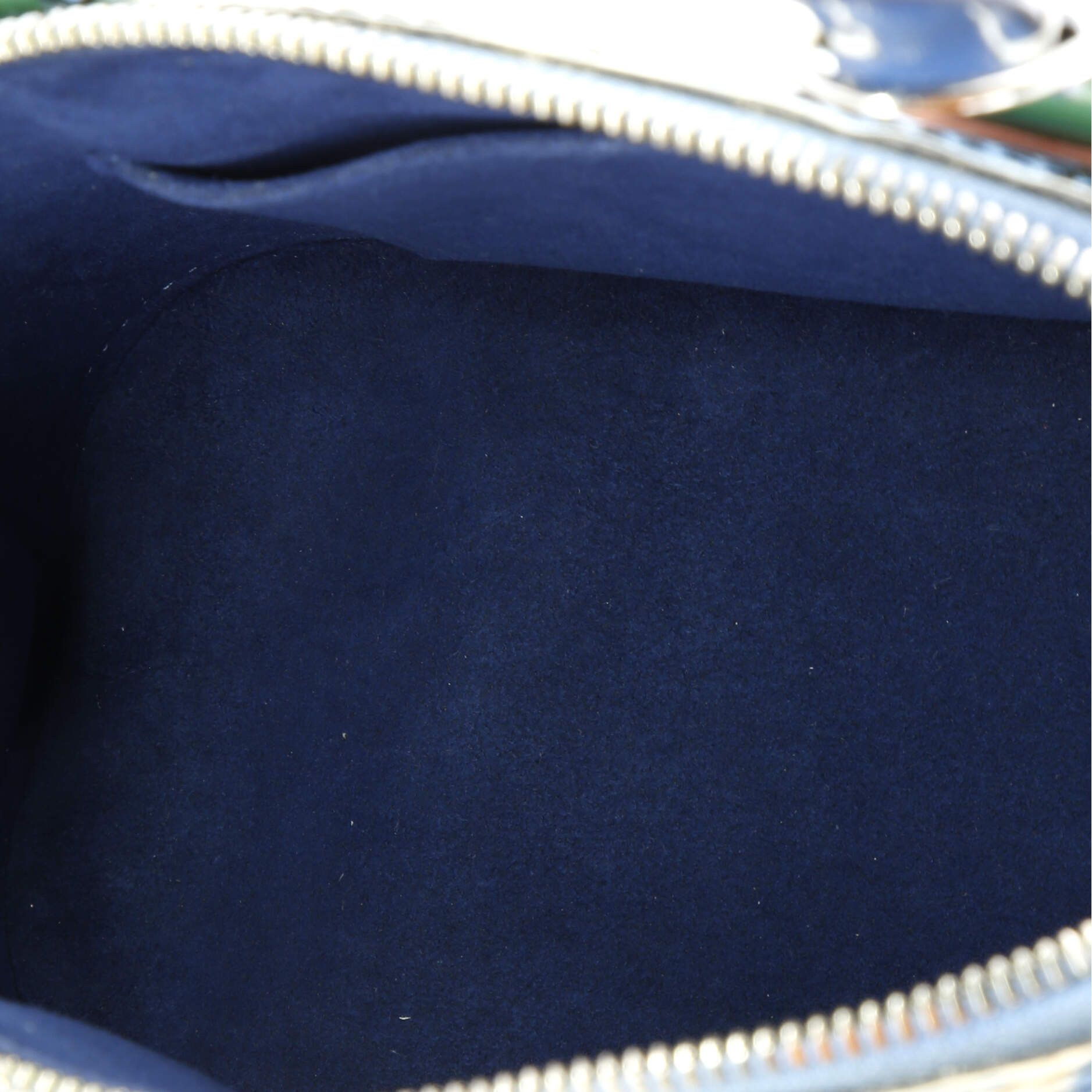 Louis Vuitton Alma Handbag Size ONE SIZE - 5 Thumbnail