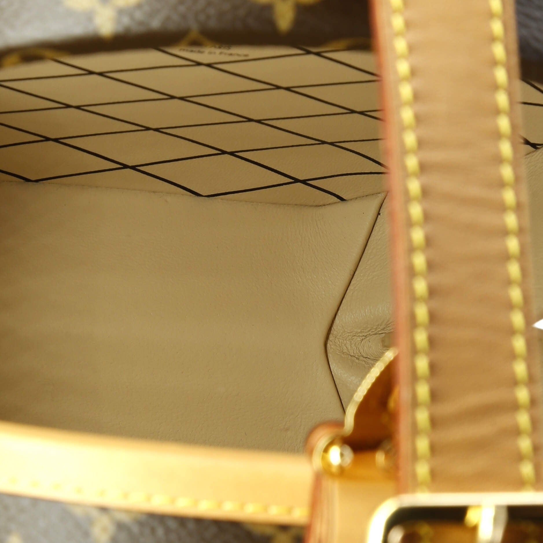 Louis Vuitton Petite Boite Chapeau Bag Size ONE SIZE - 5 Thumbnail