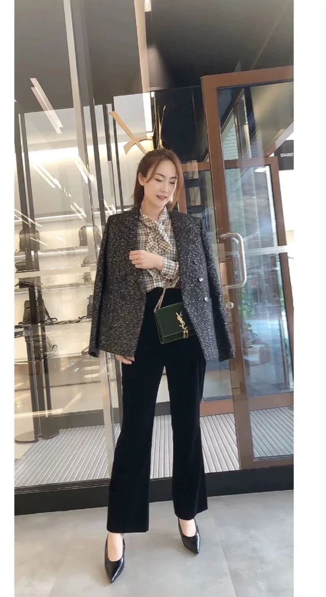 Saint Laurent Paris Saint Laurent Women's Velvet Trousers Size 36" / US 14 / IT 50 - 8 Thumbnail