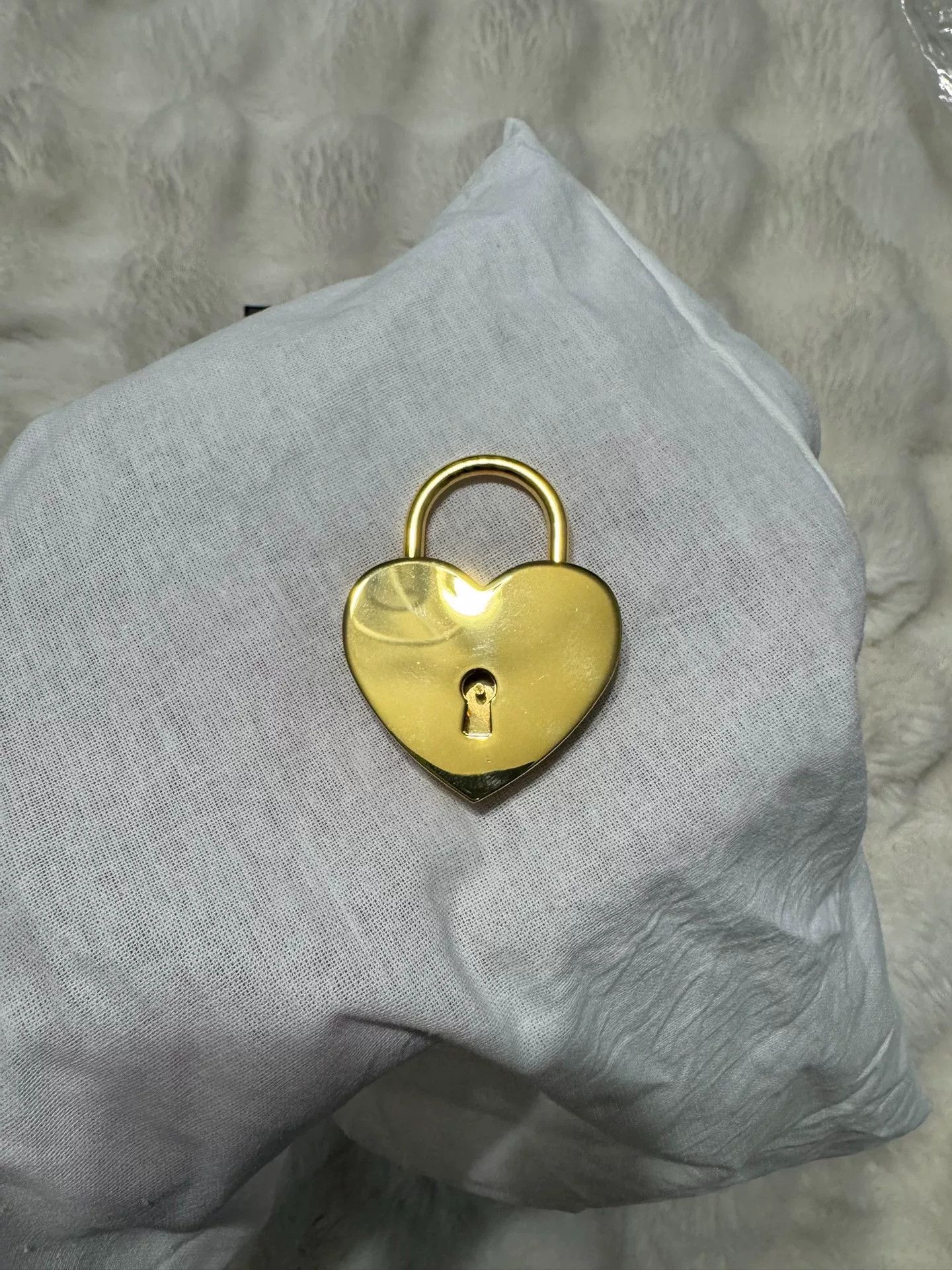 Saint Laurent Paris Saint Laurent YSL Gold Padlock Size ONE SIZE - 4 Thumbnail