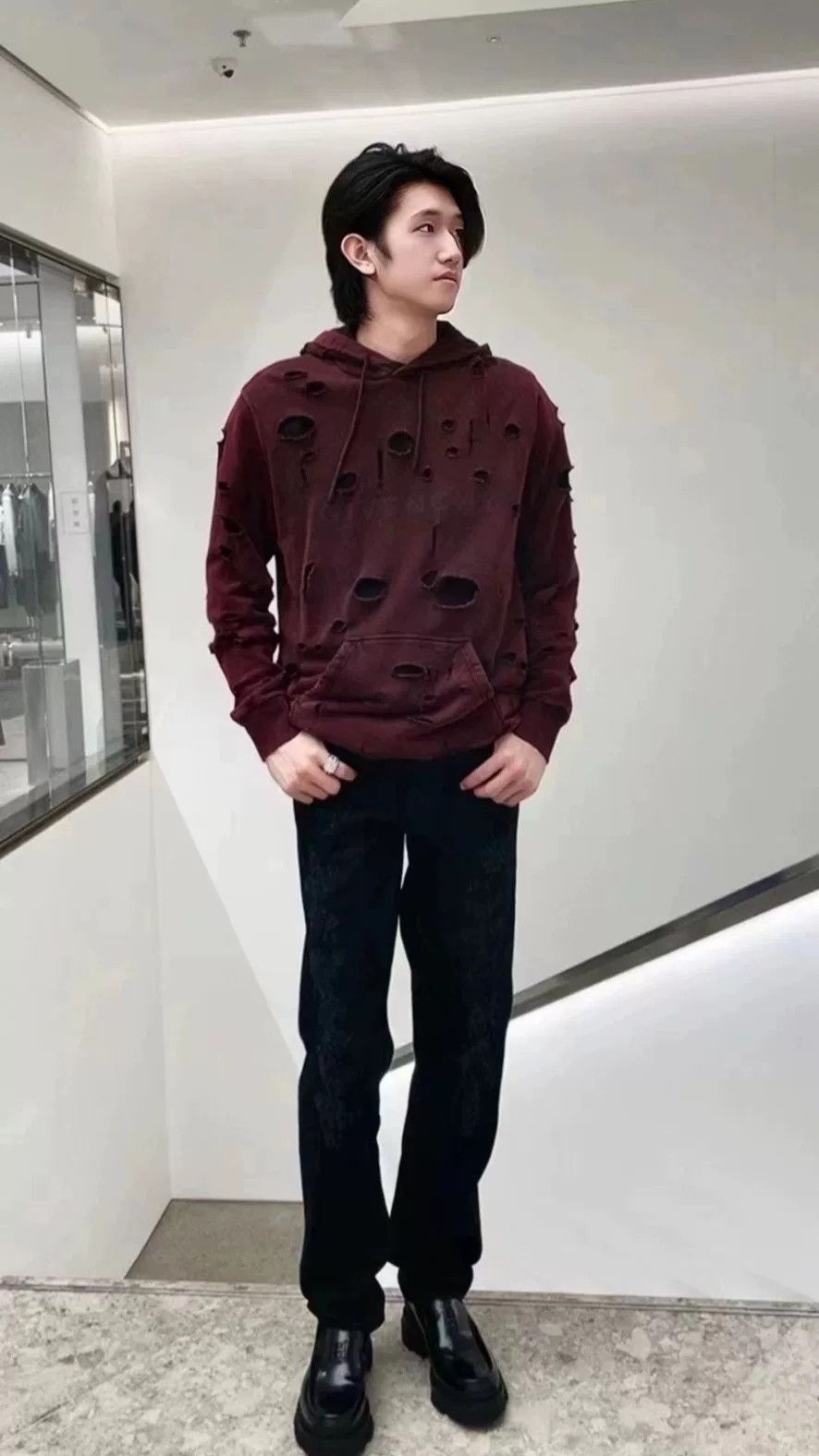 Givenchy Givenchy Distressed Logo New Hoodie Size US M / EU 48-50 / 2 - 2 Thumbnail