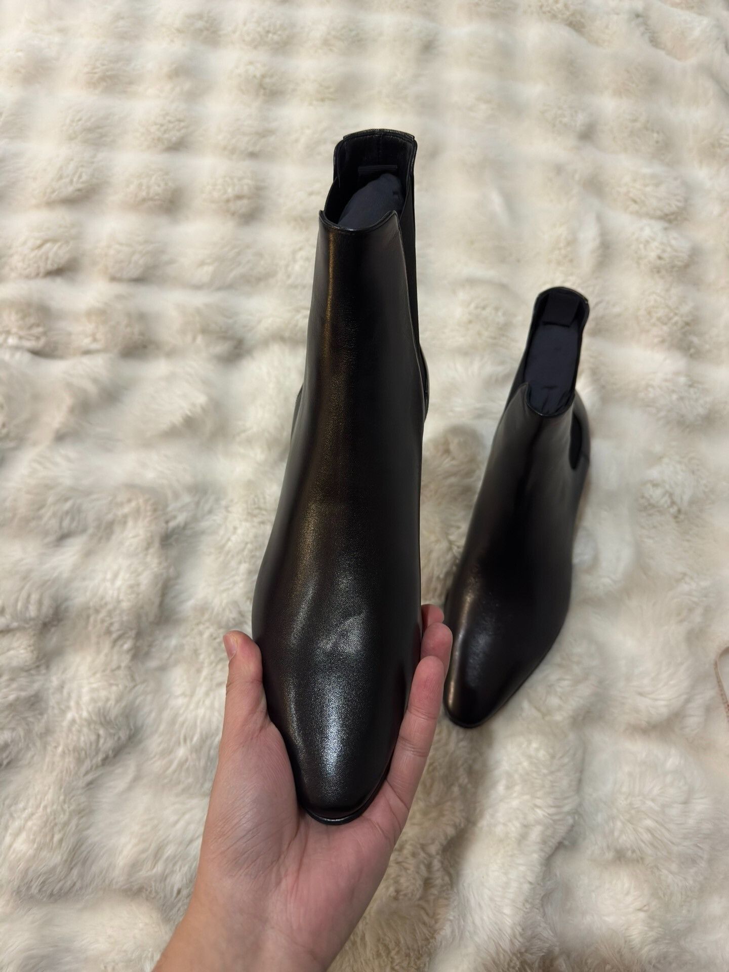 Saint Laurent Paris Saint Laurent Men's New Chelsea Boots Size US 8 / EU 41 - 8 Thumbnail