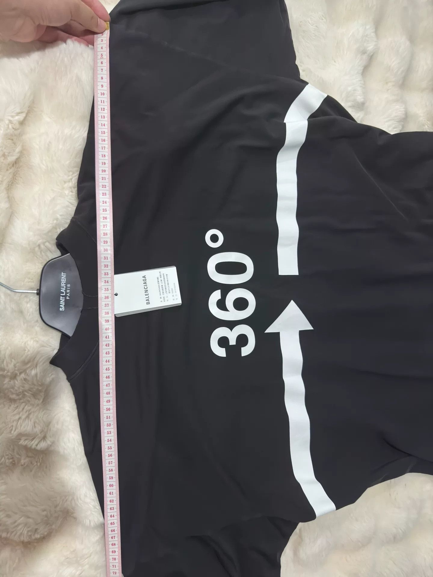 Balenciaga Balenciaga Oversized Short-Sleeve T-Shirt Size US S / EU 44-46 / 1 - 6 Thumbnail
