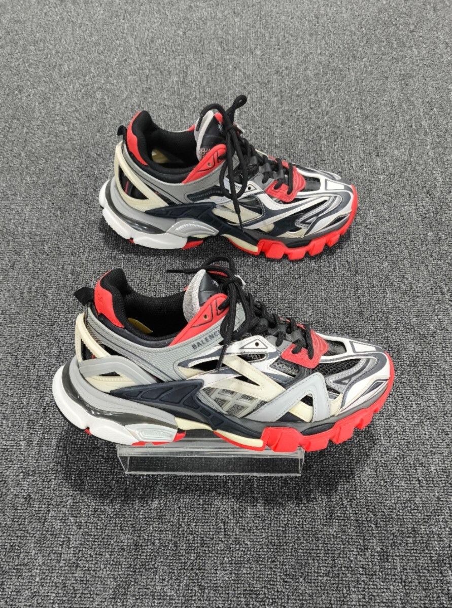 Balenciaga Balenciaga Track 2.0 Dad Shoes Size US 7 / IT 37 - 3 Thumbnail