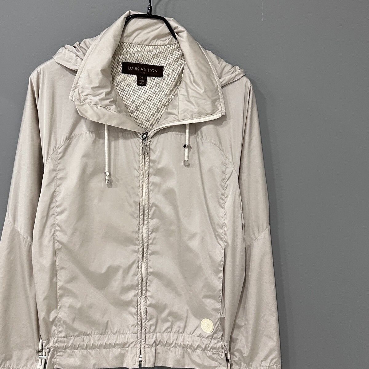 Louis Vuitton Louis Vuitton Hooded Coat Size XS / US 0-2 / IT 36-38 - 2 Thumbnail