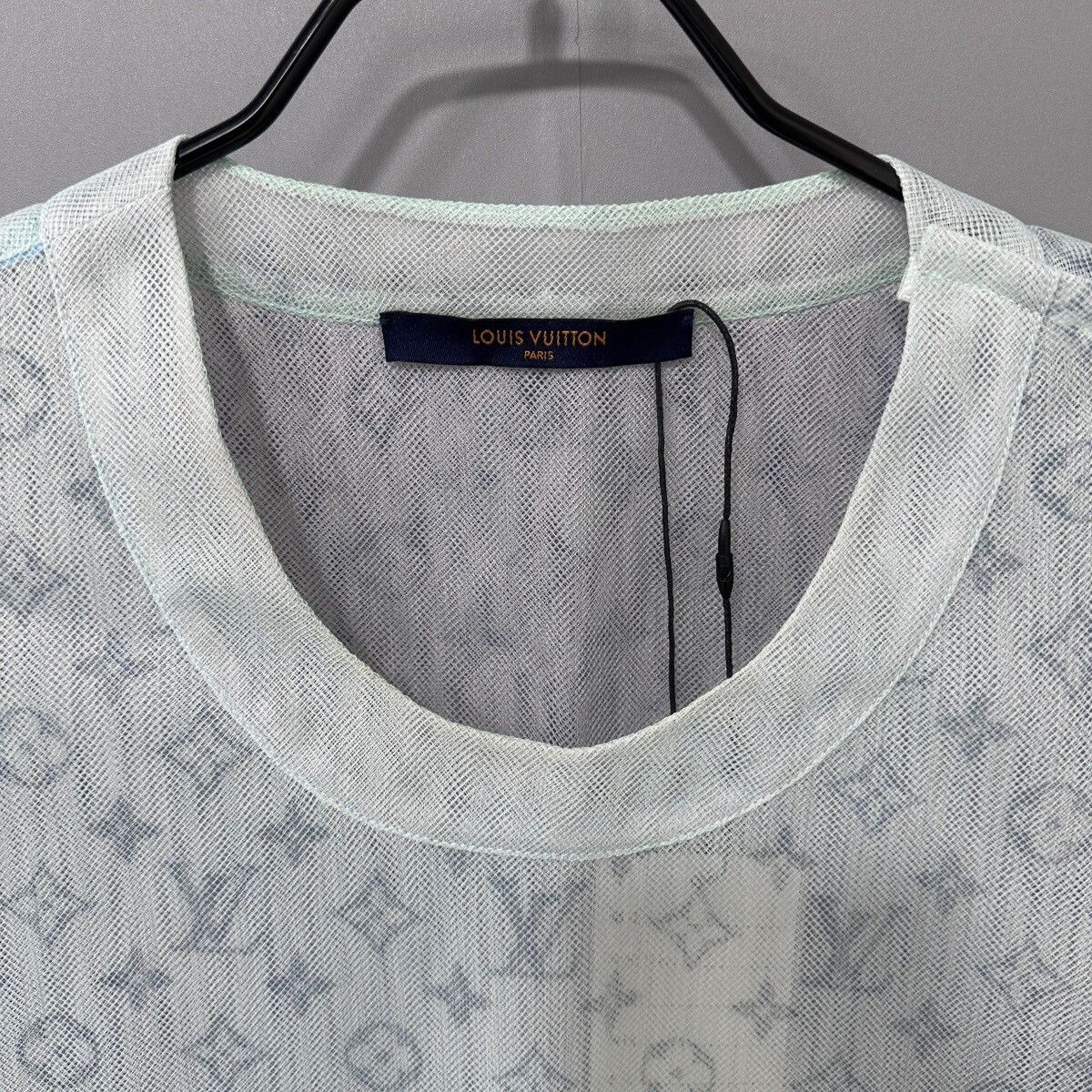 Louis Vuitton Louis Vuitton Organza Monogram Short-Sleeve Size US S / EU 44-46 / 1 - 6 Thumbnail