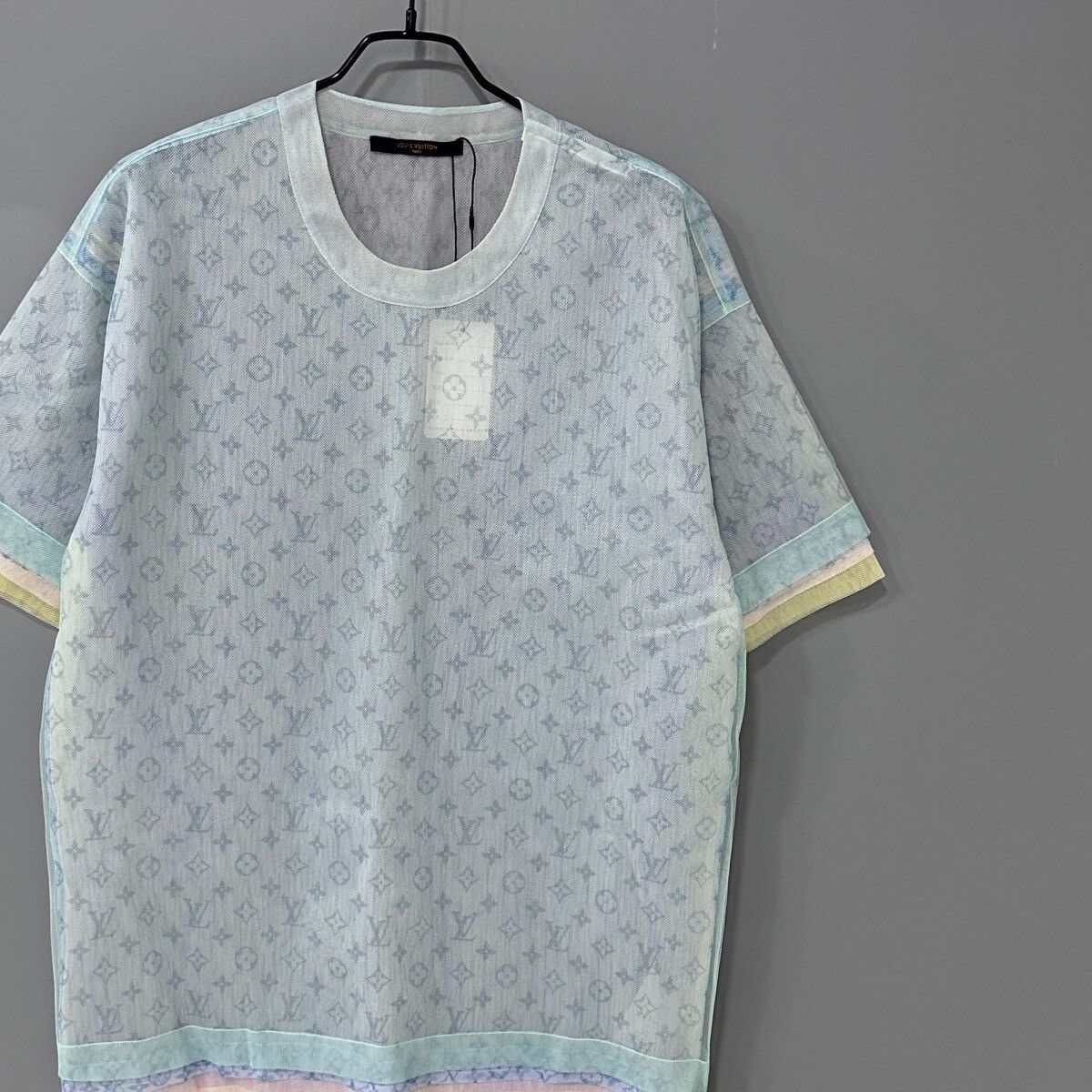 Louis Vuitton Louis Vuitton Organza Monogram Short-Sleeve Size US S / EU 44-46 / 1 - 2 Thumbnail