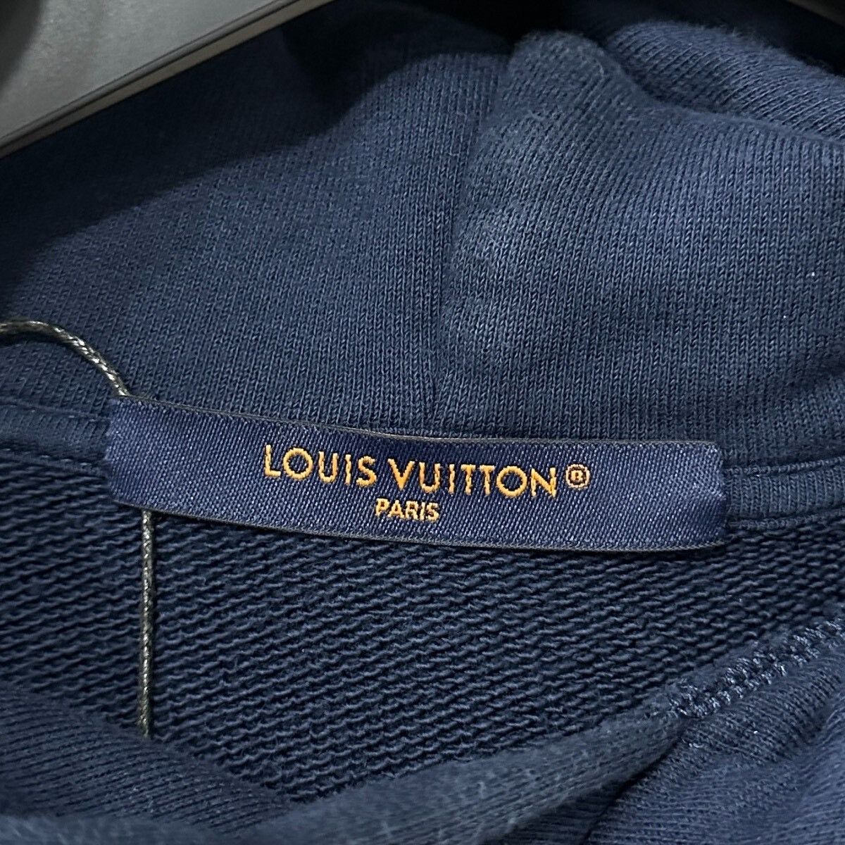 Louis Vuitton Louis Vuitton Hoodie M Size US M / EU 48-50 / 2 - 5 Thumbnail