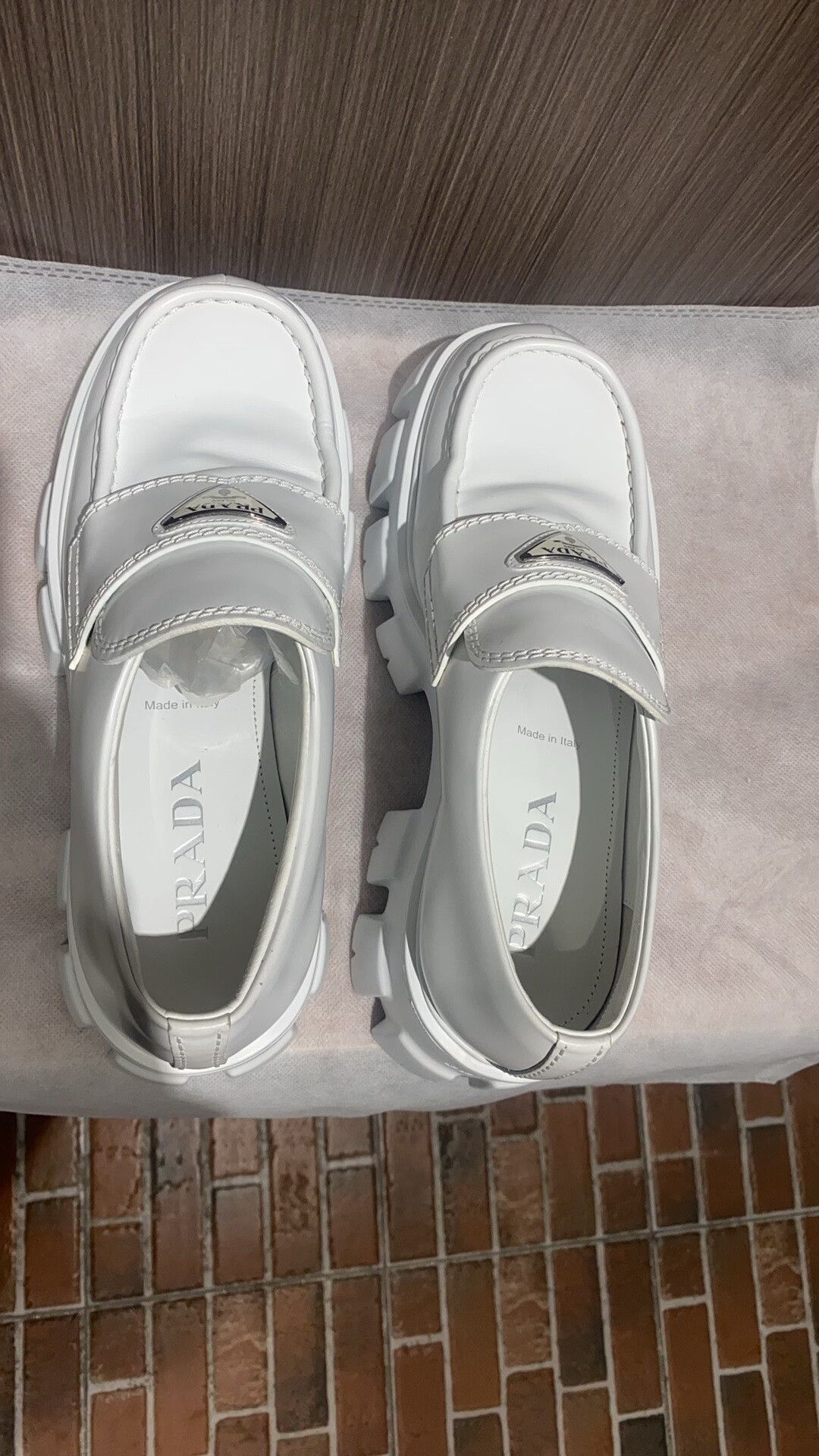 Prada Prada White Platform Loafers Size US 7 / IT 37 - 8 Thumbnail
