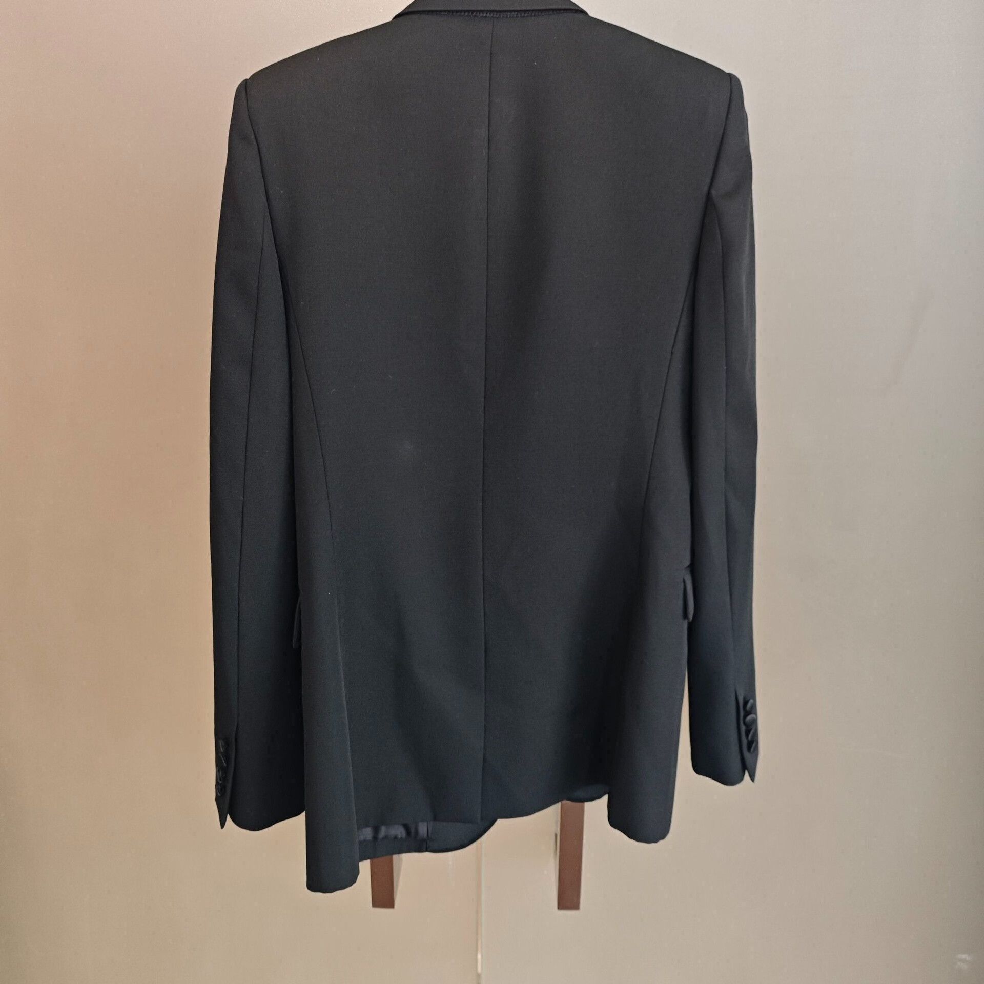 Yves Saint Laurent YSL Le Smoking Silk Peak Lapel Blazer 36 Size XS / US 0-2 / IT 36-38 - 2 Thumbnail