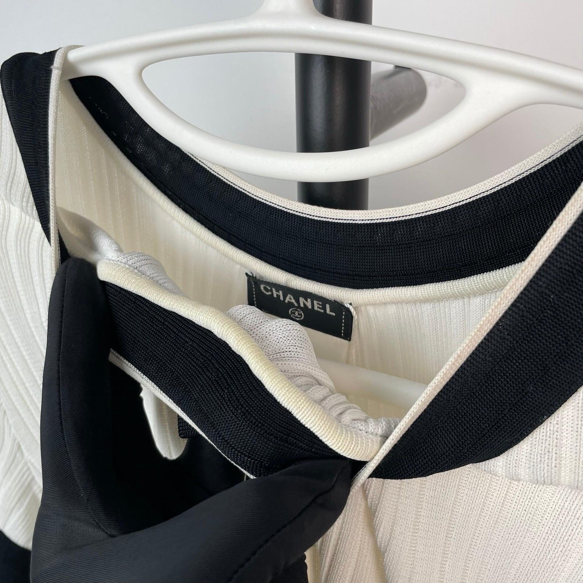 Chanel Chanel Black White Bow Pleated Dress Size XS / US 0-2 / IT 36-38 - 8 Thumbnail