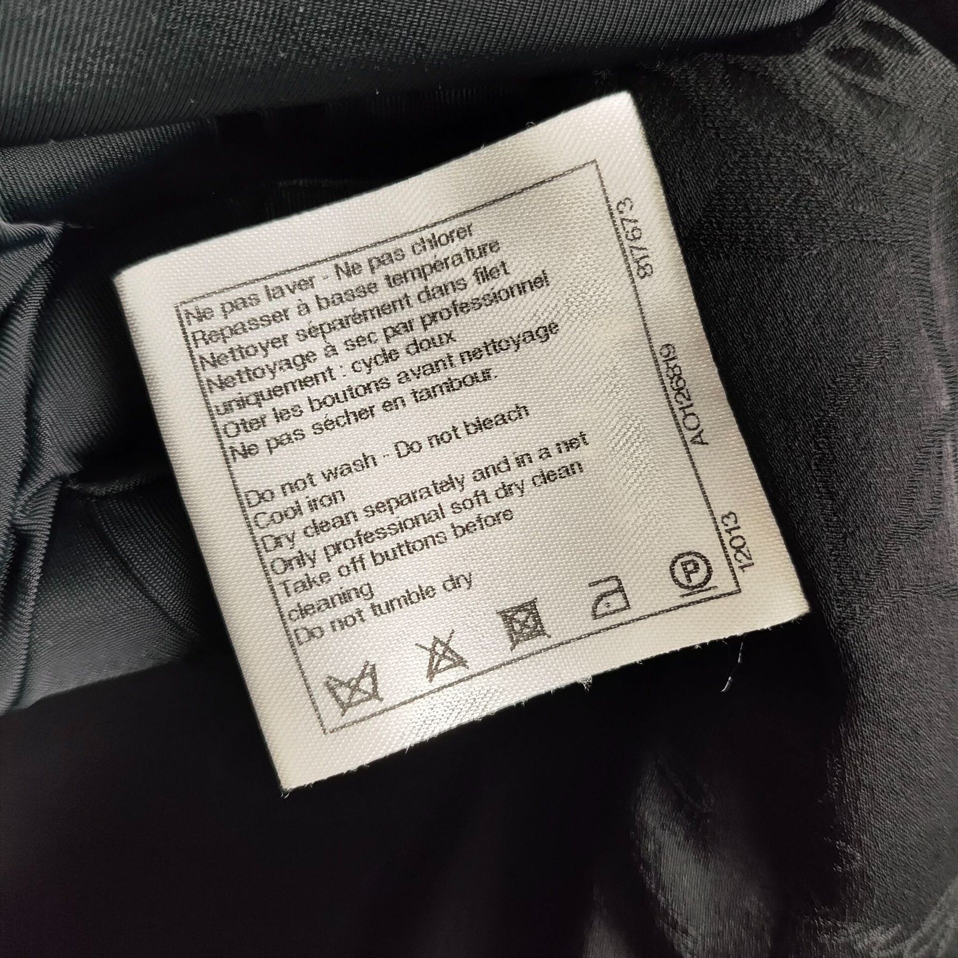 Chanel Chanel 15B Black Silk Lining Jacket Size XXS / US 00 / IT 34 - 5 Thumbnail