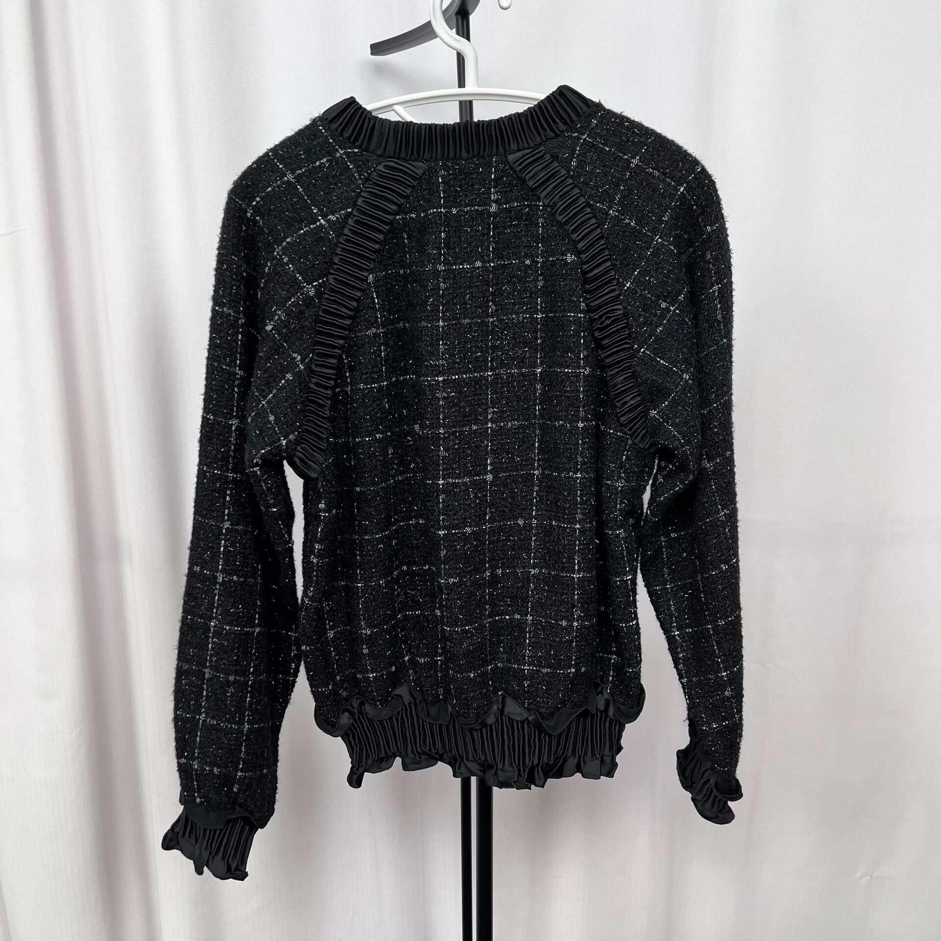 Chanel Chanel 16B Black Tweed Top Size 34 Size XXS / US 00 / IT 34 - 2 Thumbnail