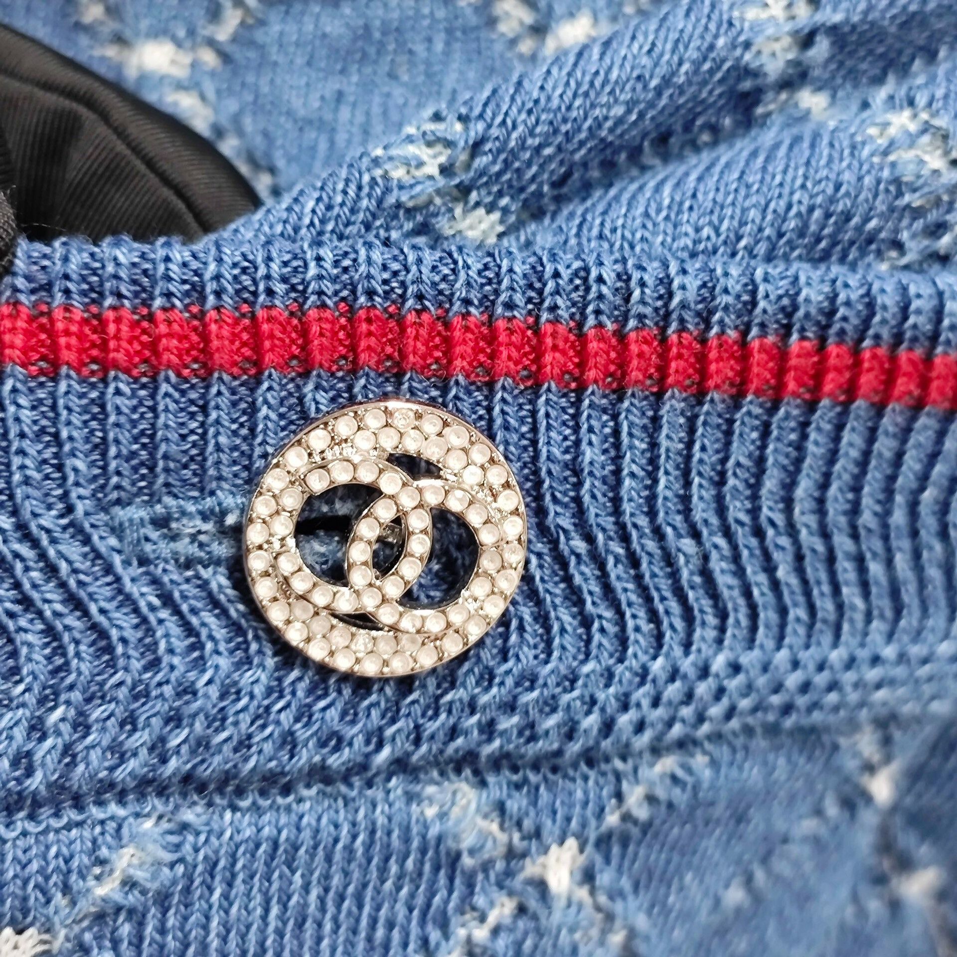 Chanel Chanel Blue CC Quilted Polka Dot Skirt Size 38" / US 16 / IT 52 - 4 Thumbnail