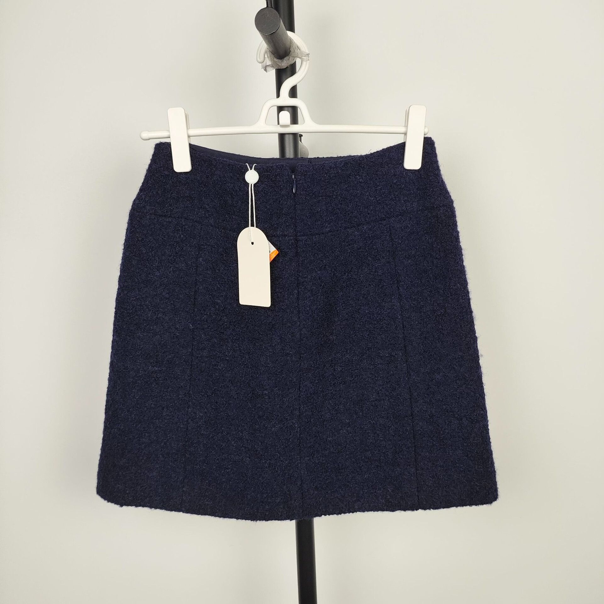 Chanel Chanel Salzburg Black Wool Skirt Size 34 Size 34" / US 12 / IT 48 - 2 Thumbnail