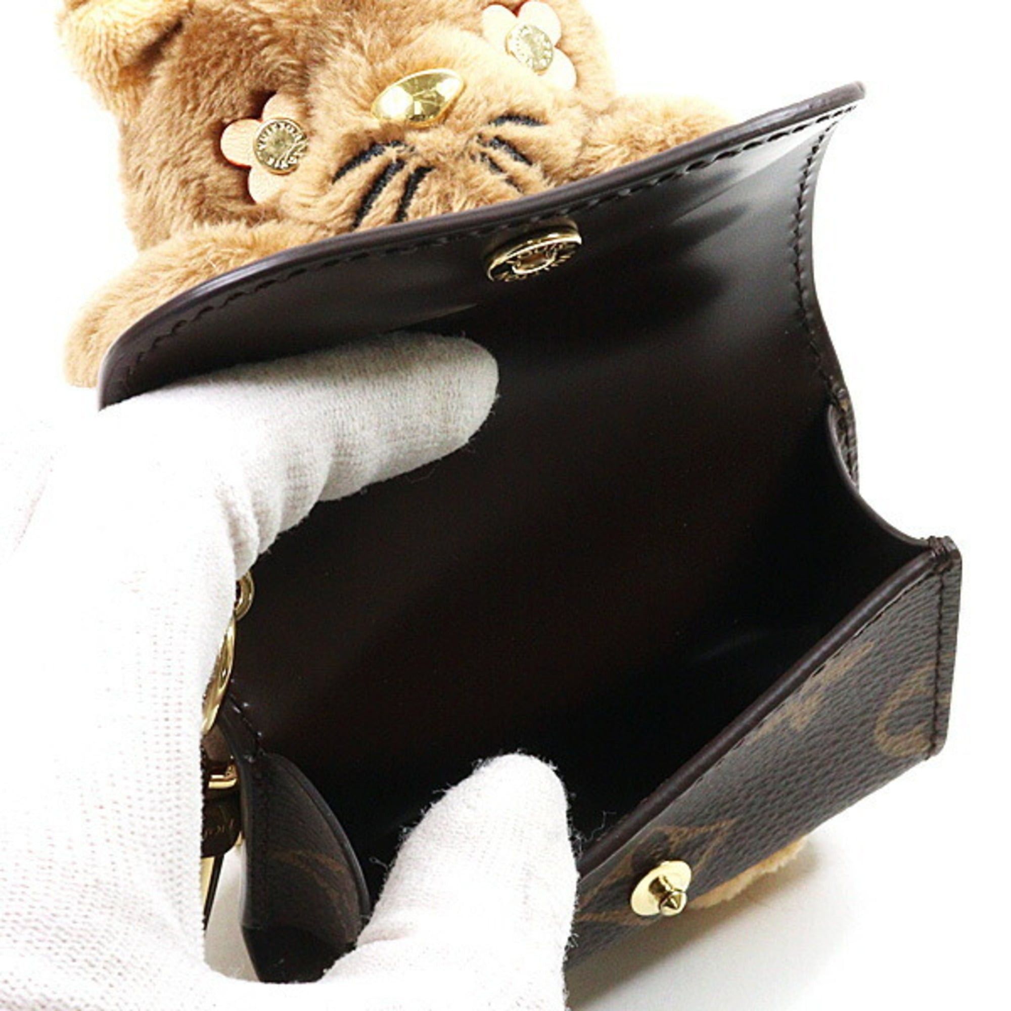 Louis Vuitton Louis Vuitton Bag Charm - LV Cute Monogram Cat Key Earphone Case M01561 Size ONE SIZE - 4 Thumbnail