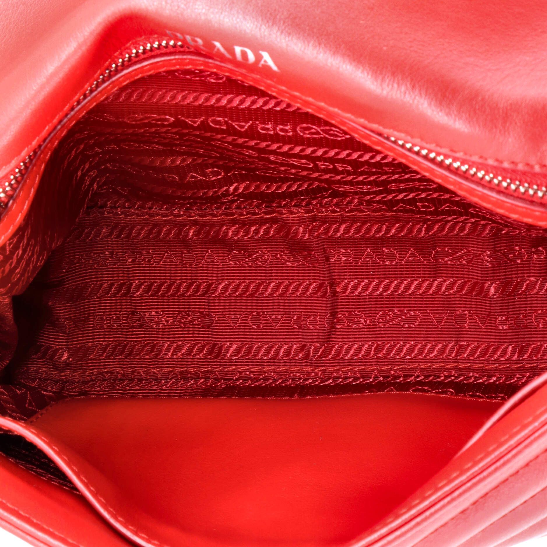 Prada Chain Flap Shoulder Bag Size ONE SIZE - 5 Thumbnail