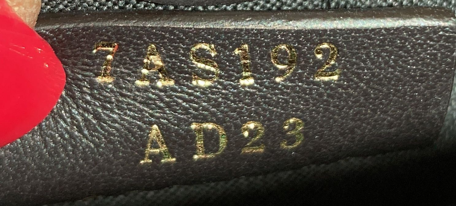 Fendi Logo Phone Holder Bag Size ONE SIZE - 6 Thumbnail