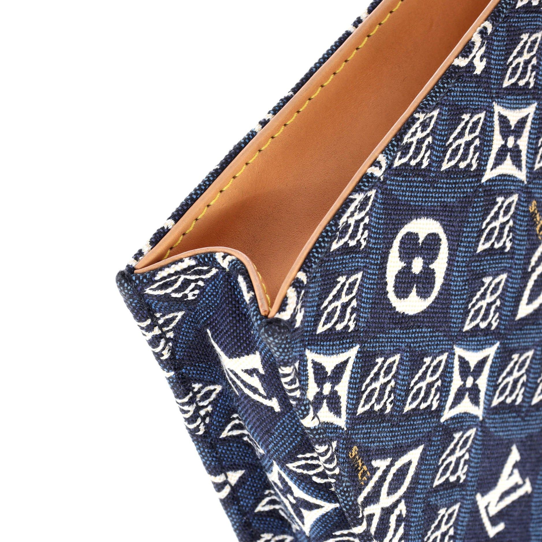 Louis Vuitton Petit Sac Plat Bag Size ONE SIZE - 6 Thumbnail