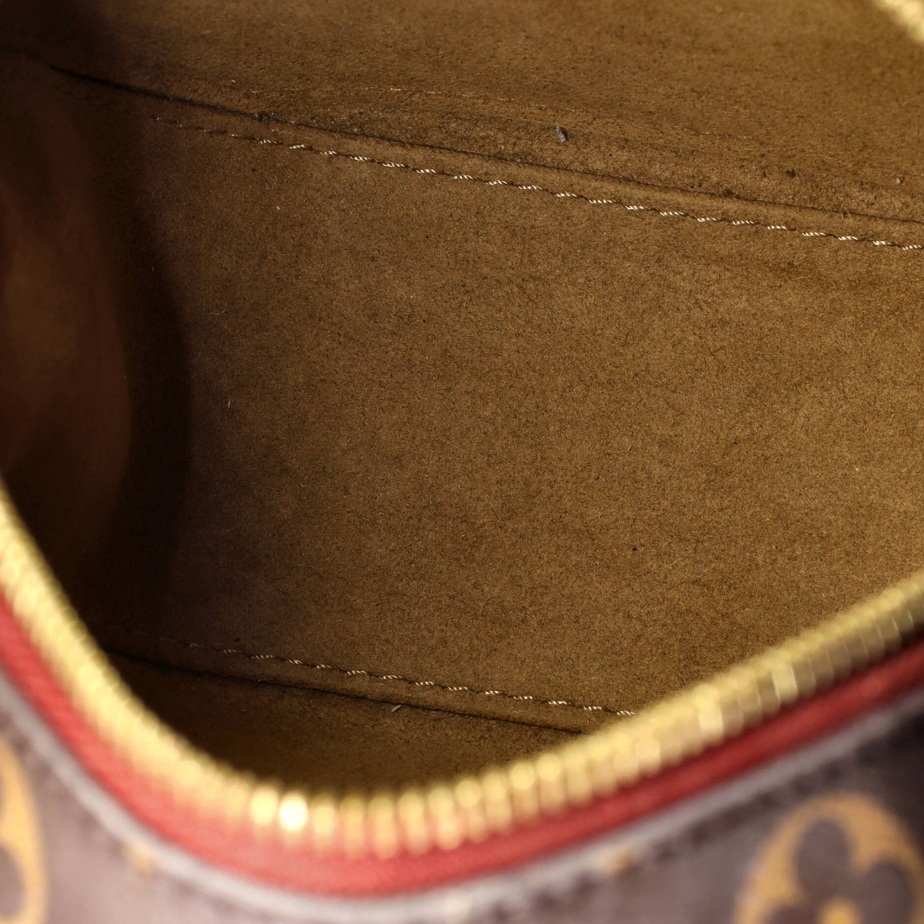 Louis Vuitton Boite Chapeau Souple Bag Size ONE SIZE - 5 Thumbnail