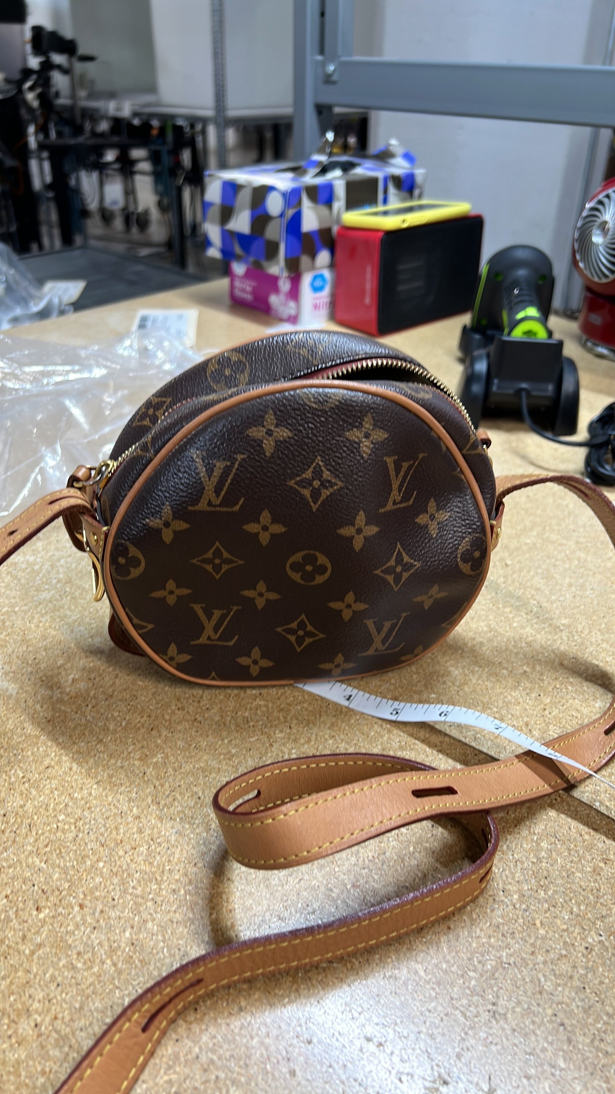 Louis Vuitton Boite Chapeau Souple Bag Size ONE SIZE - 9 Thumbnail