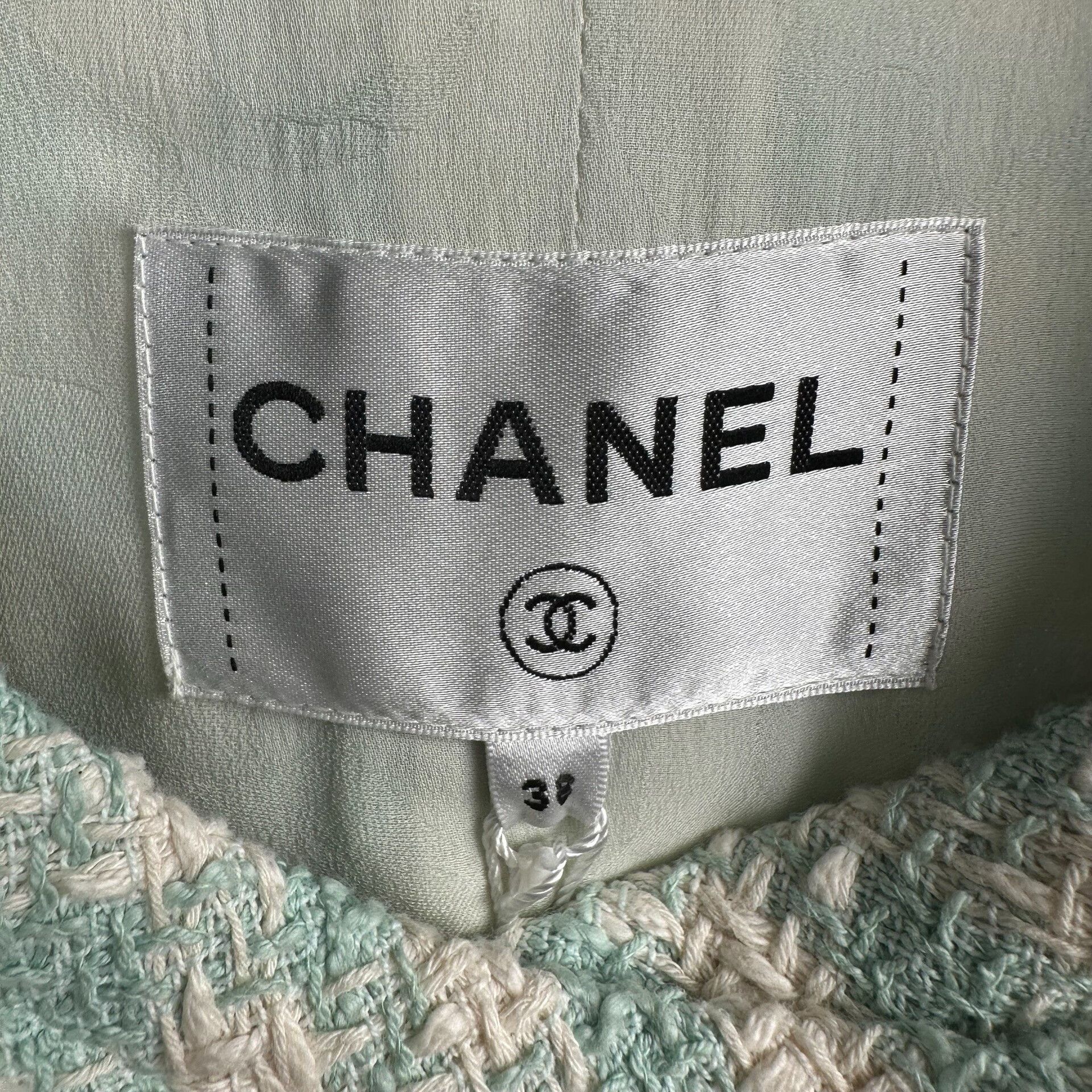 Chanel Chanel 23S Mint Green Tweed Short Coat Size S / US 4 / IT 40 - 4 Thumbnail