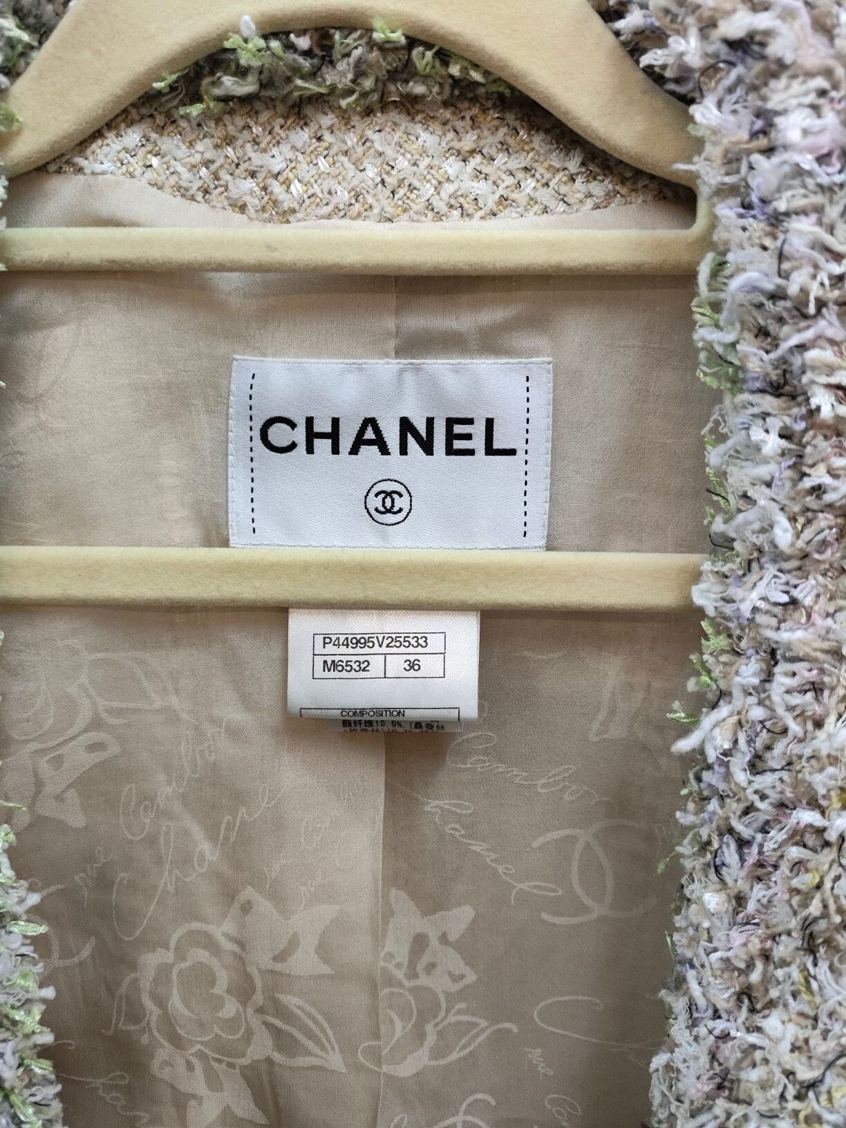 Chanel Chanel Beige Fringe Tweed Jacket Size XS / US 0-2 / IT 36-38 - 6 Thumbnail