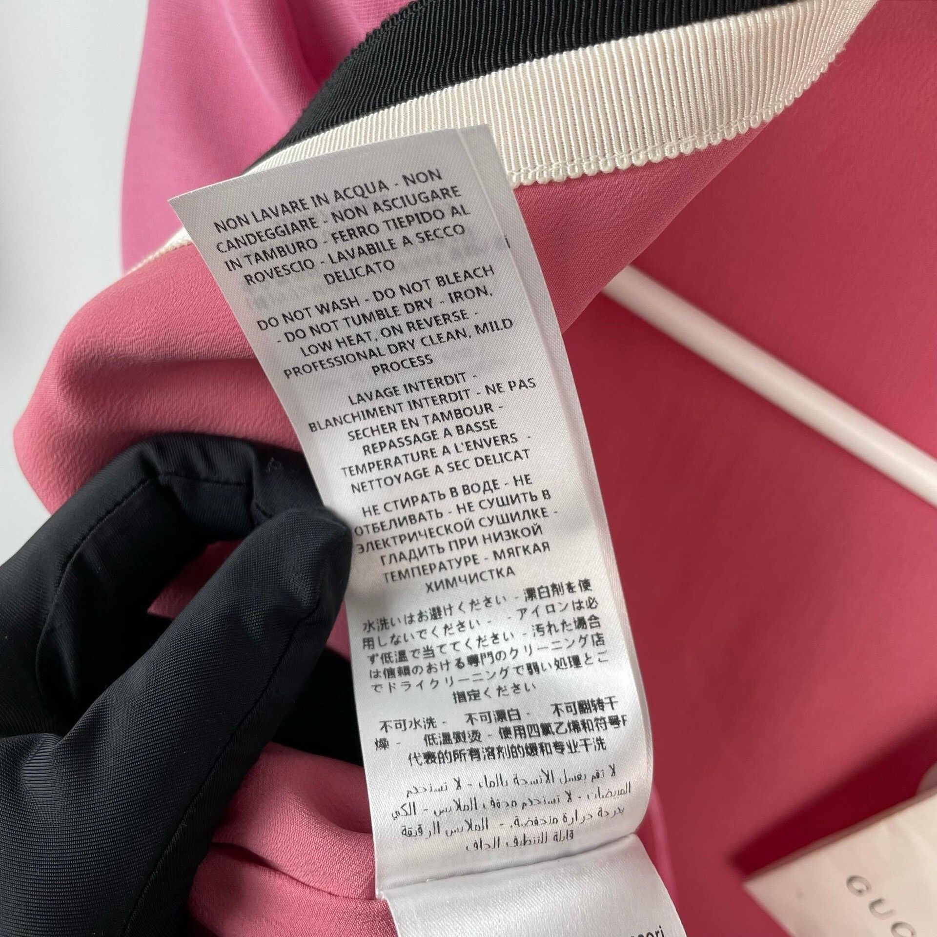Gucci Gucci Pink V-Neck Colorblock Ribbed Trim Dress Size M / US 6-8 / IT 42-44 - 9 Thumbnail