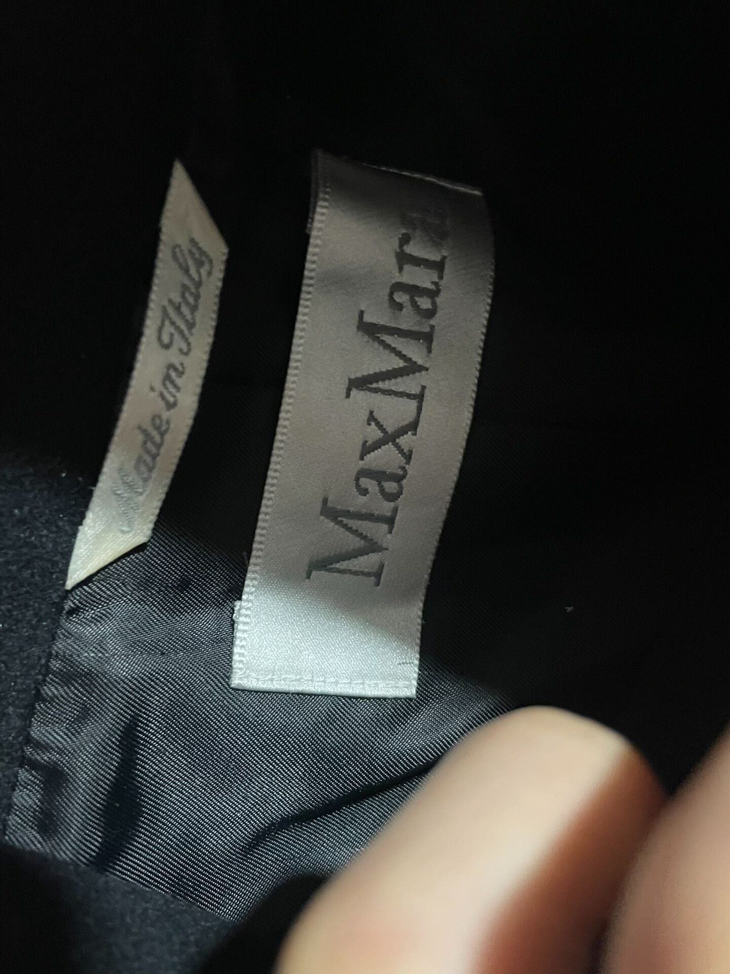 Max Mara MaxMara Black Wool Long Coat Size XS / US 0-2 / IT 36-38 - 2 Thumbnail