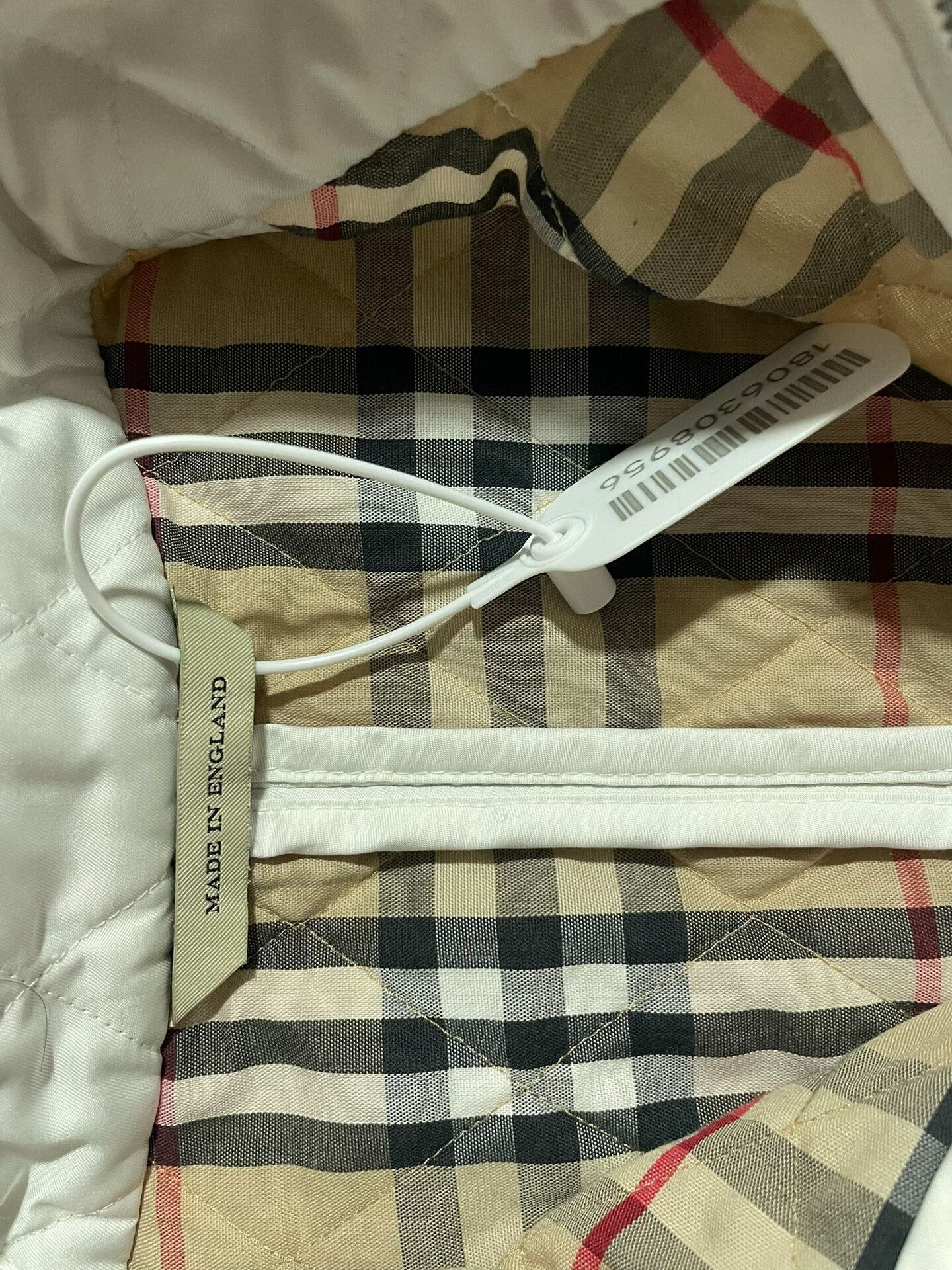Burberry Burberry White Quilted Cotton Coat Size S / US 4 / IT 40 - 2 Thumbnail