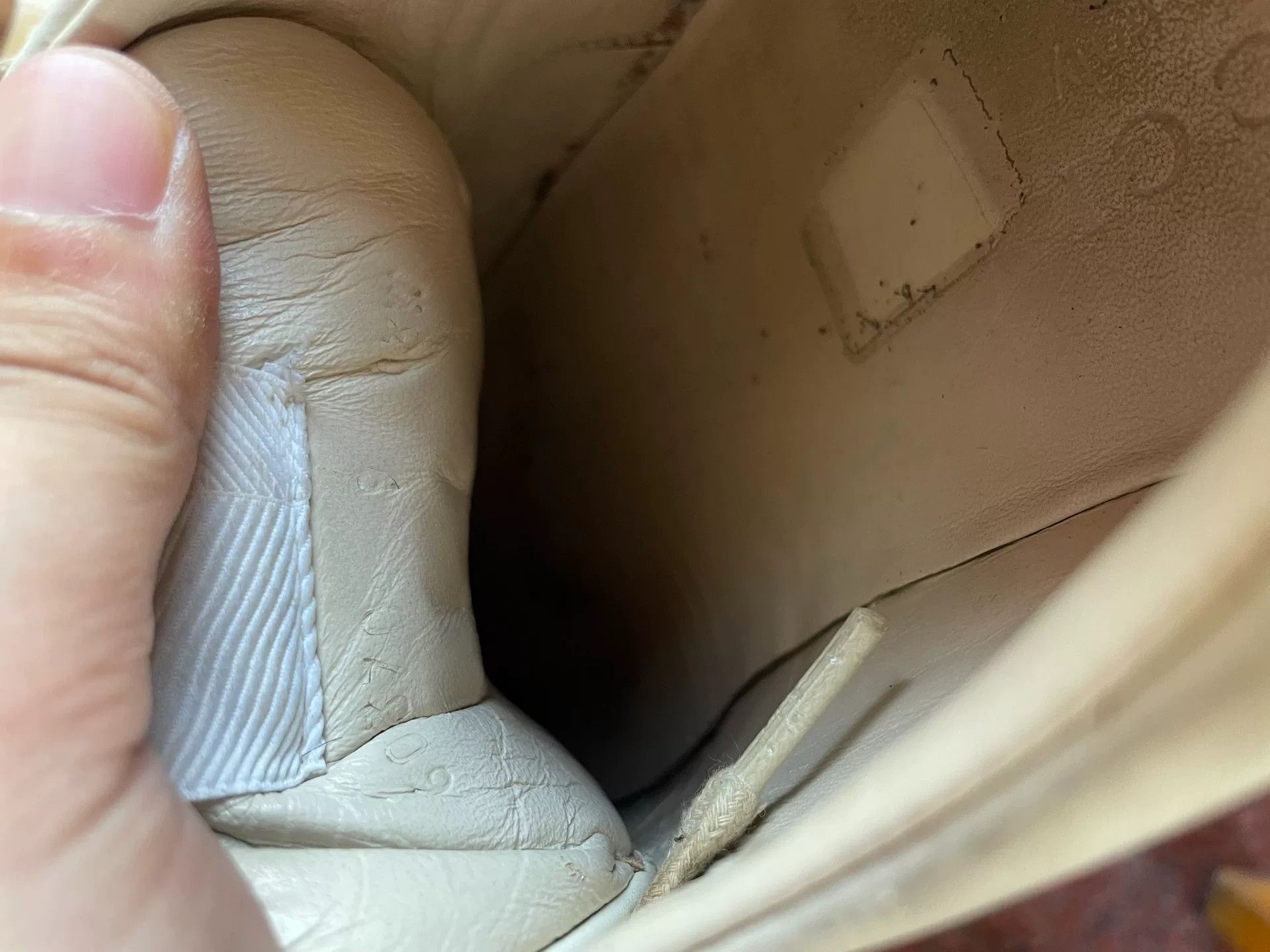 Gucci Gucci Disney Mickey Dad Shoes Size US 10 / EU 43 - 6 Thumbnail