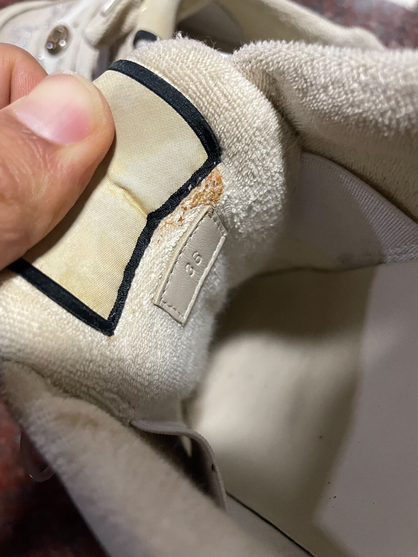 Gucci Gucci Distressed Sneakers Size US 5 / IT 35 - 4 Thumbnail