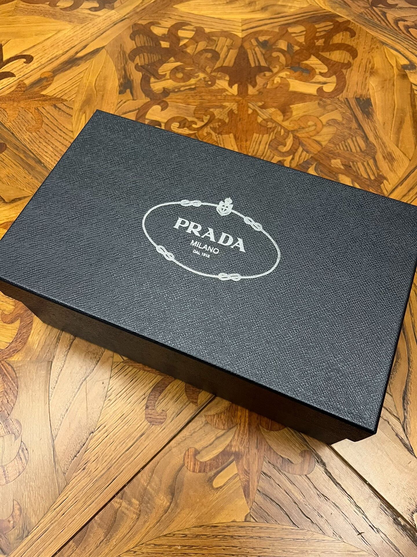 Prada Prada Men's 25SS Leather Loafers Size US 9 / EU 42 - 6 Thumbnail