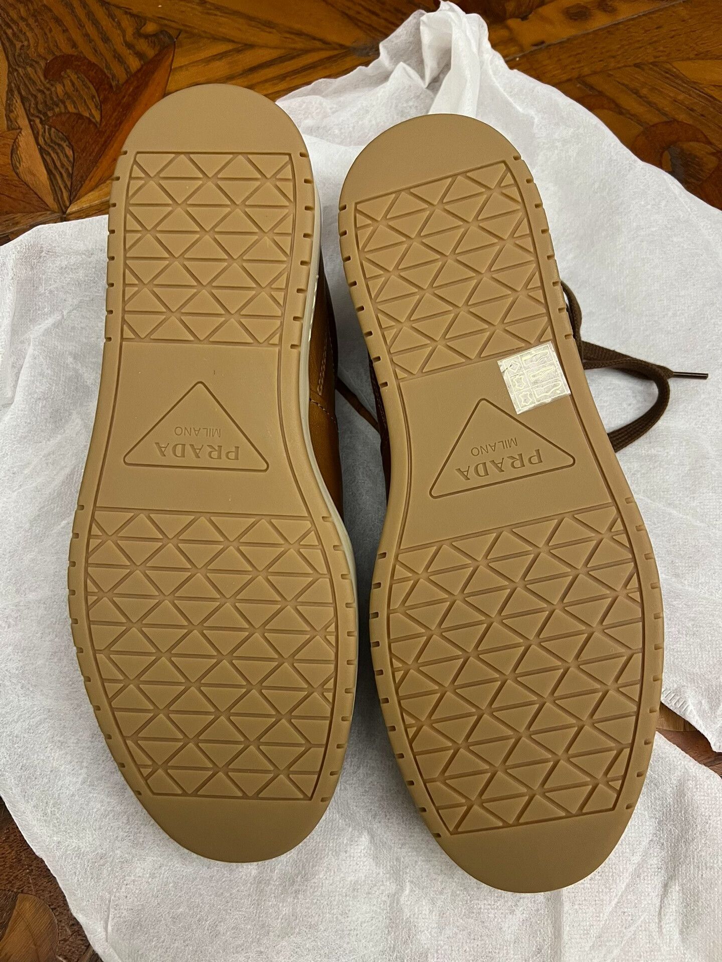 Prada Prada Downtown Leather Low-Top Men's Sneaker Size US 8 / EU 41 - 5 Thumbnail