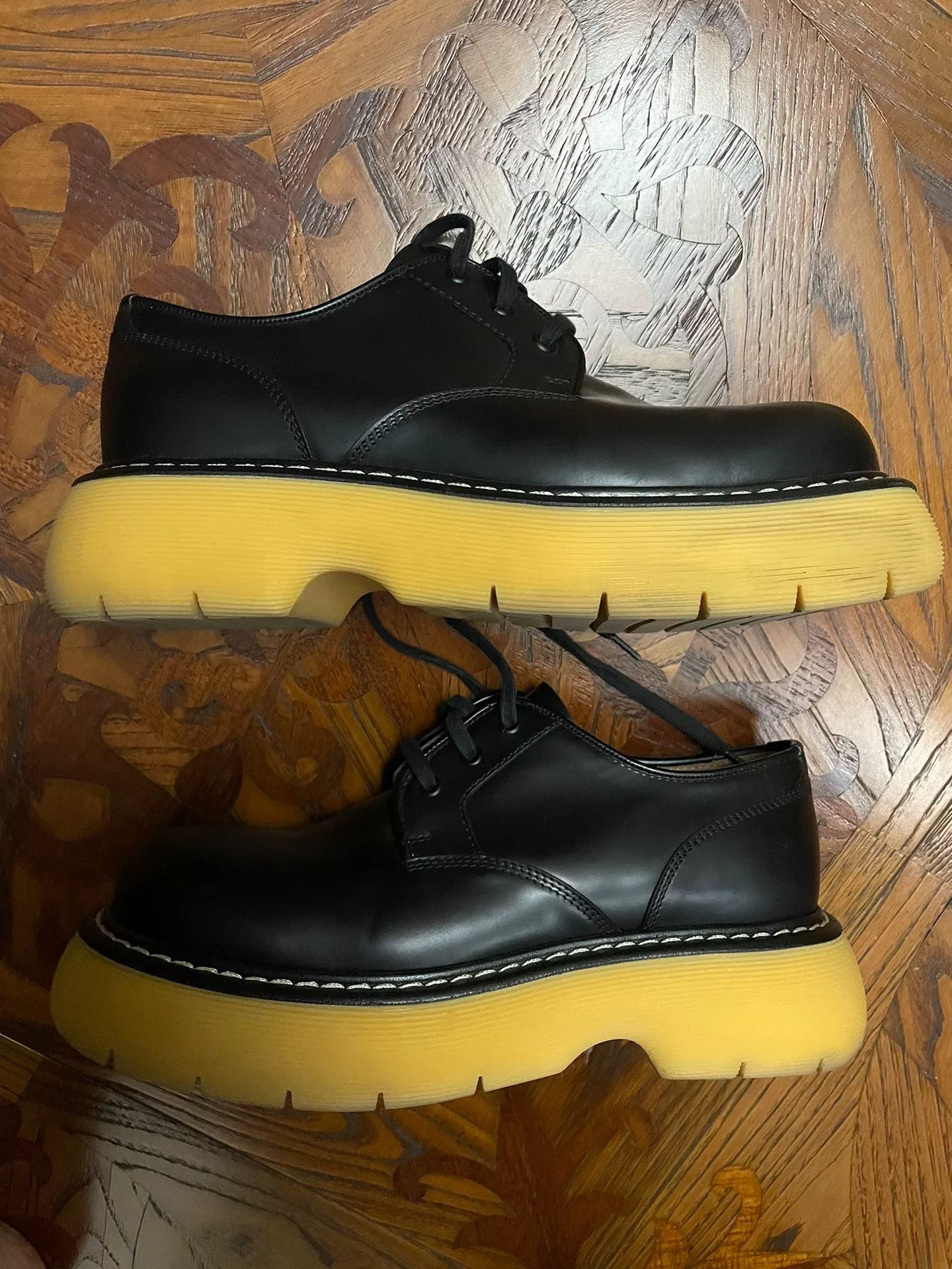 Bottega Veneta Bottega Veneta The Bounce Low-Top Derby Boot Size US 8 / EU 41 - 2 Thumbnail