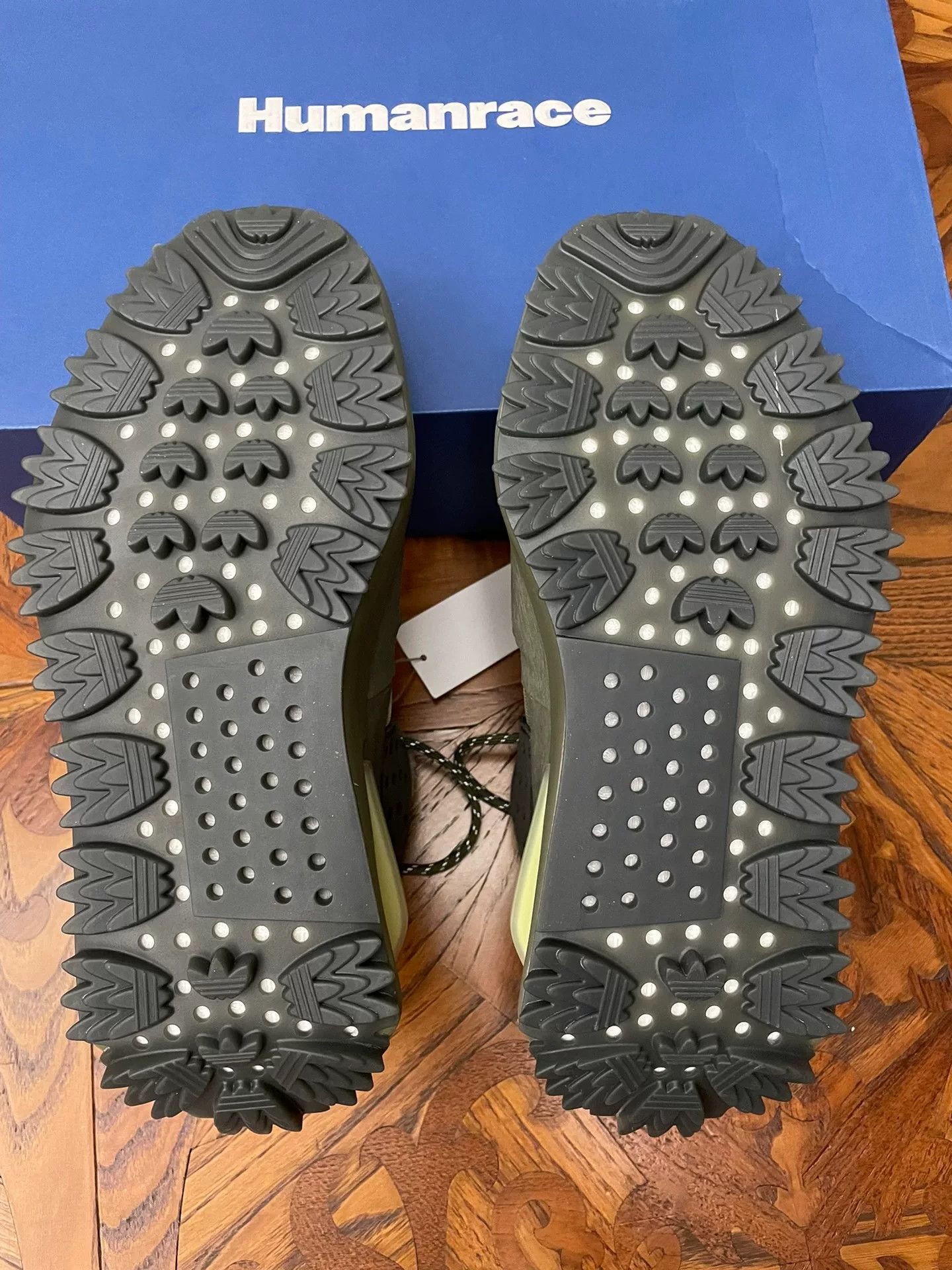 Pharrell Pharrell Williams x adidas NMD S1 Olive Size US 9 / EU 42 - 5 Thumbnail
