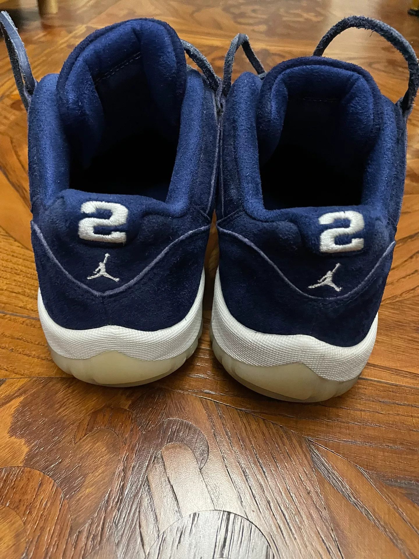 Jordan Brand Air Jordan 11 Retro Low Derek Jeter Size US 8 / EU 41 - 3 Thumbnail