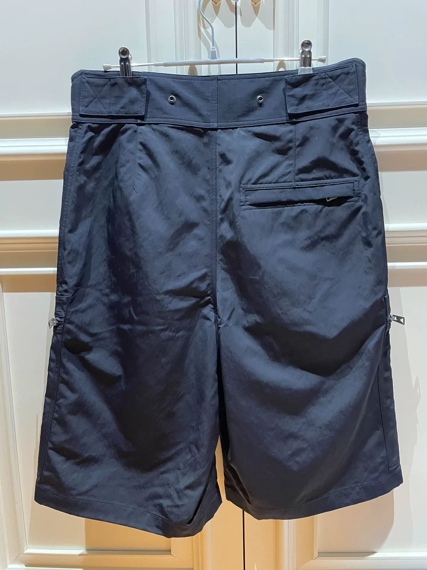 Bottega Veneta Bottega Veneta Men's Cargo Shorts Size US 41 - 2 Thumbnail