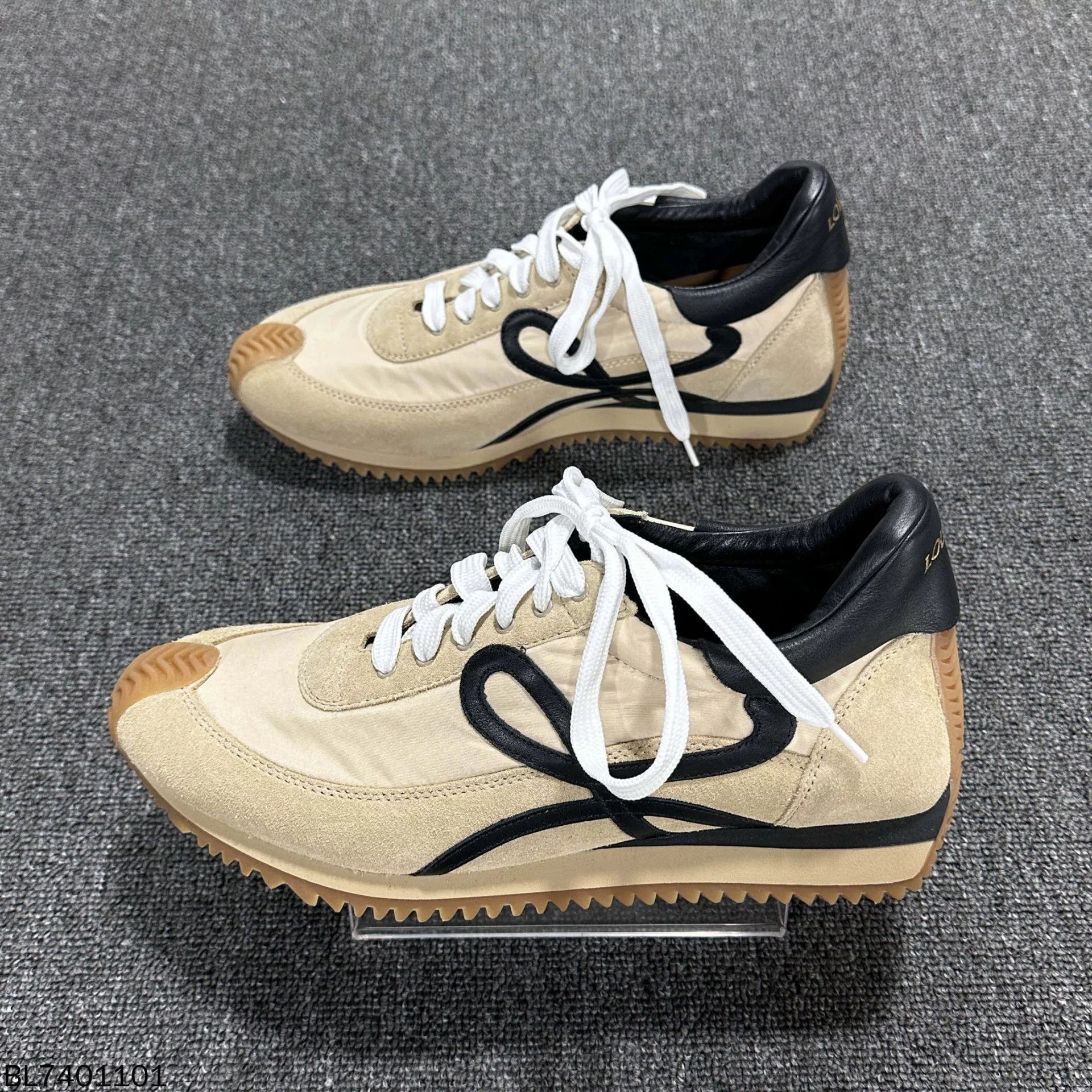 Loewe LOEWE Vintage Brown Runner Training Shoes Size US 8 / EU 41 - 2 Thumbnail