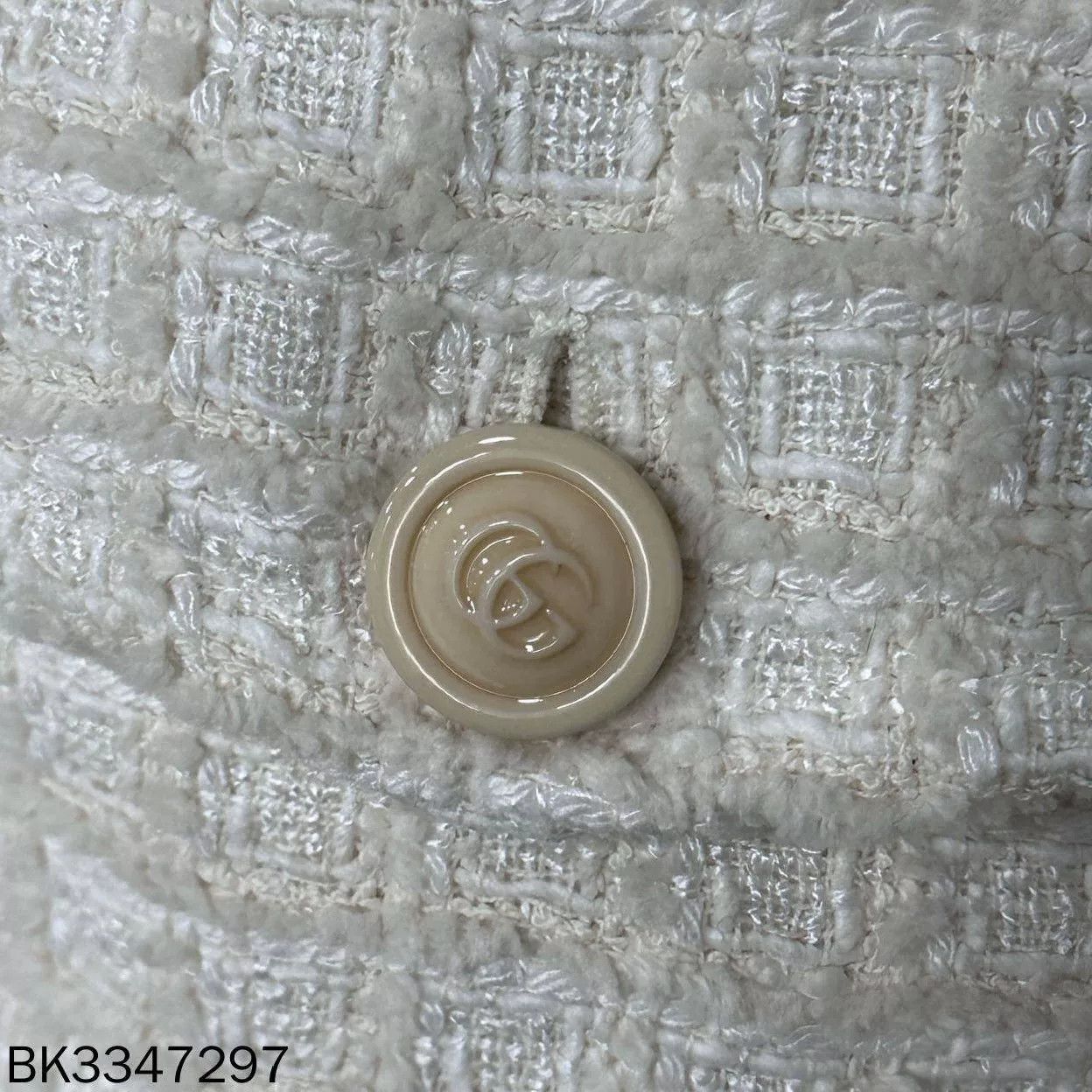Gucci Ivory White Lapel Tweed Jacket GUCCI Size M / US 6-8 / IT 42-44 - 2 Thumbnail