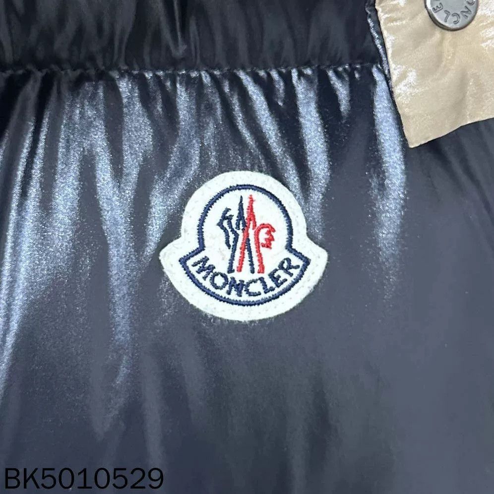 Moncler Moncler Parana Black Gold Down Vest Size US S / EU 44-46 / 1 - 3 Thumbnail