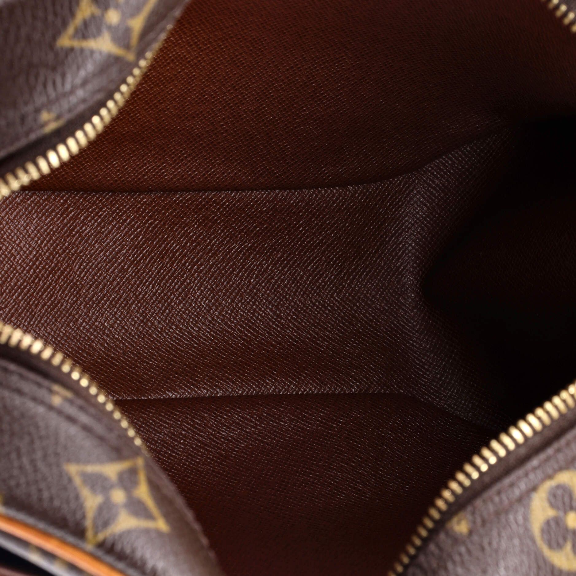 Louis Vuitton Blois Handbag Size ONE SIZE - 5 Thumbnail