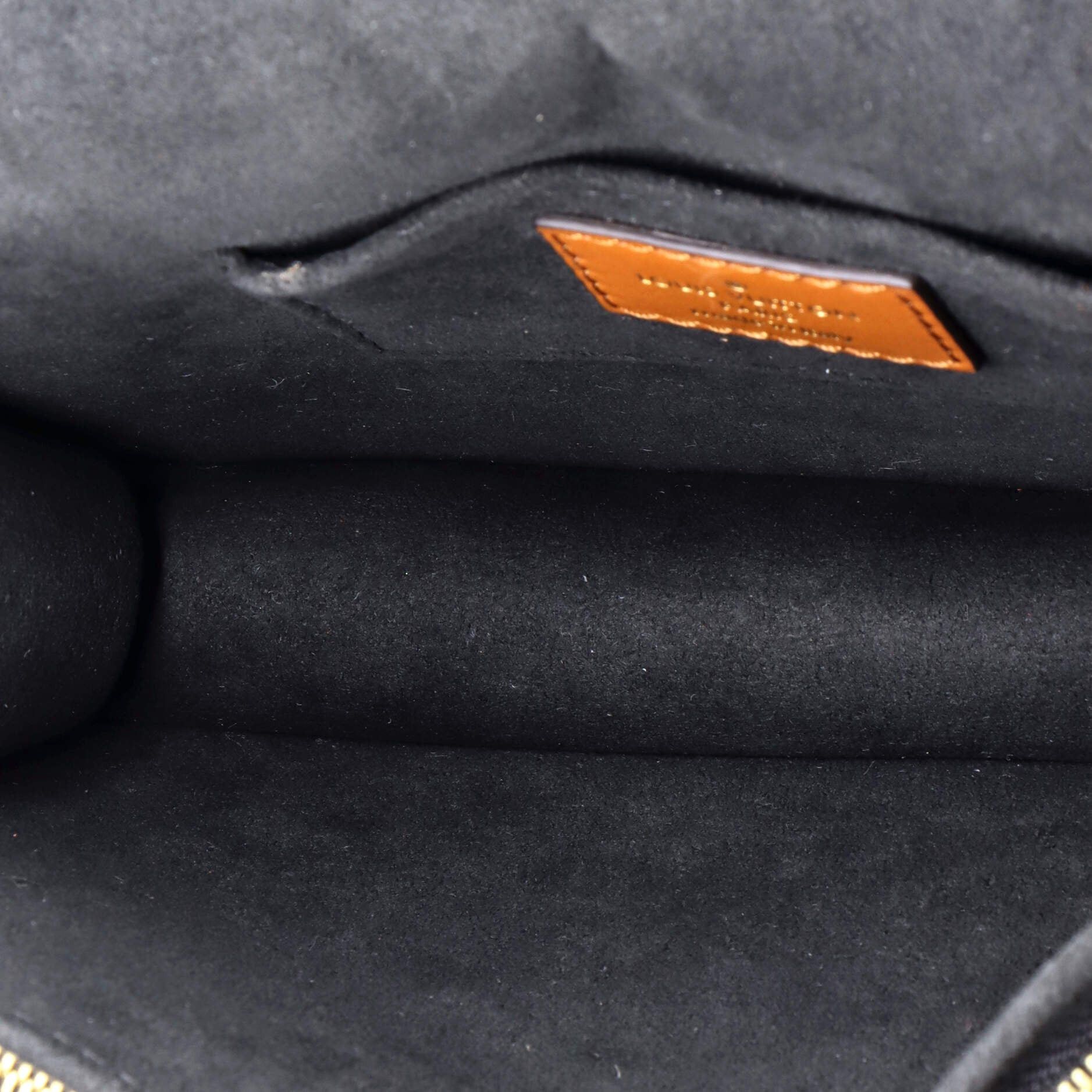 Louis Vuitton Dauphine Shoulder Bag Size ONE SIZE - 5 Thumbnail