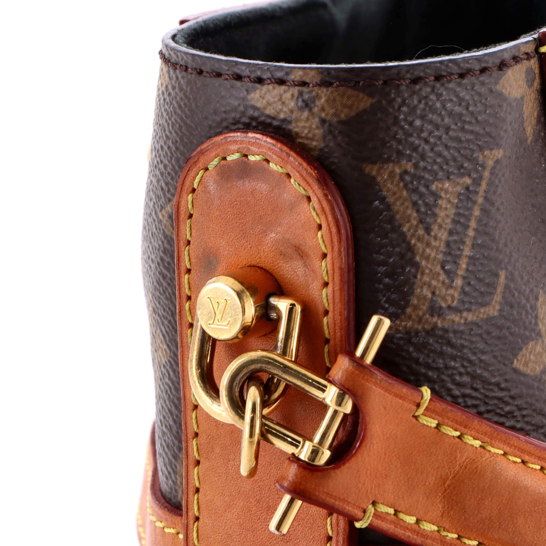 Louis Vuitton Duffle Handbag Size ONE SIZE - 8 Thumbnail