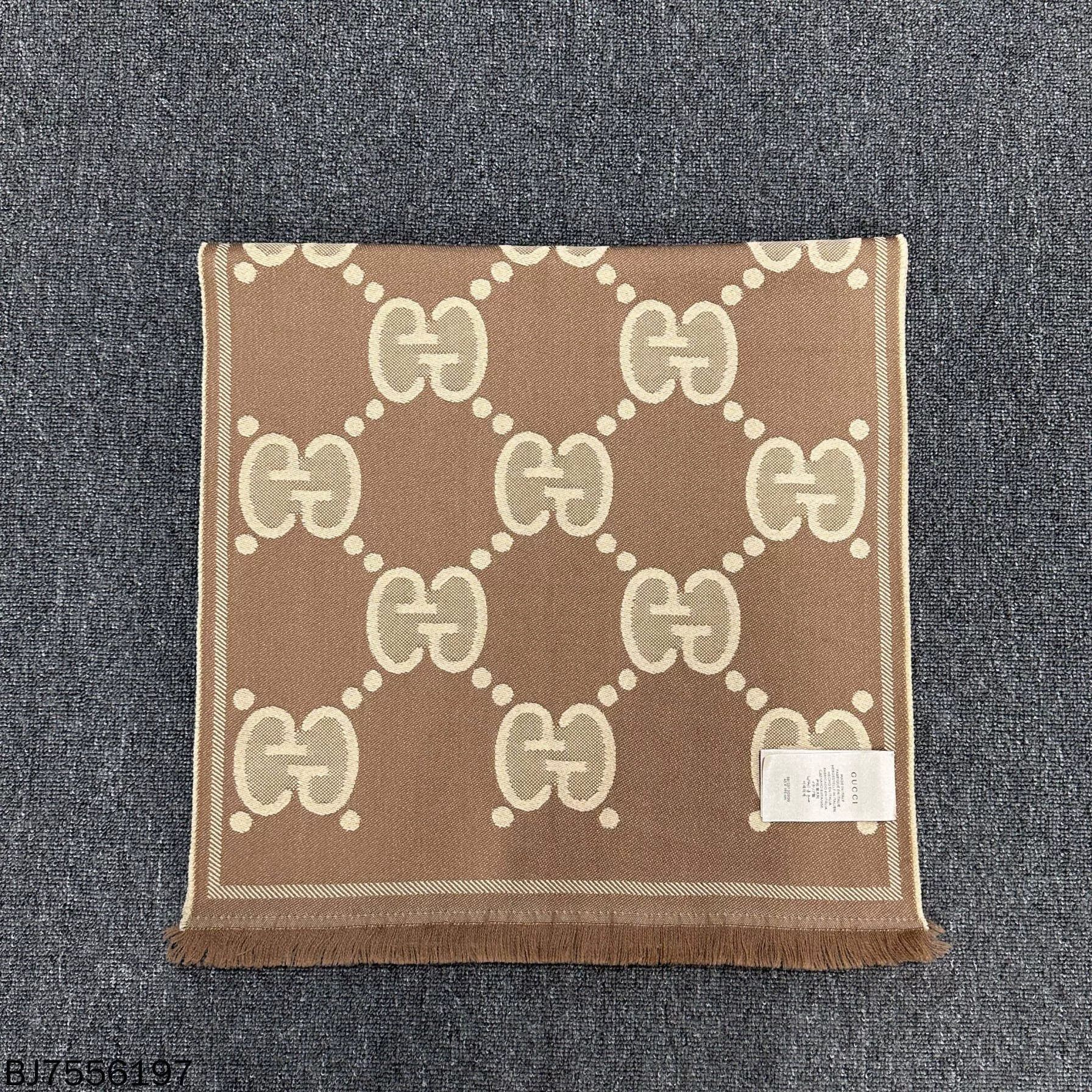 Gucci Gucci Monogram Wool Scarf Size ONE SIZE - 2 Thumbnail