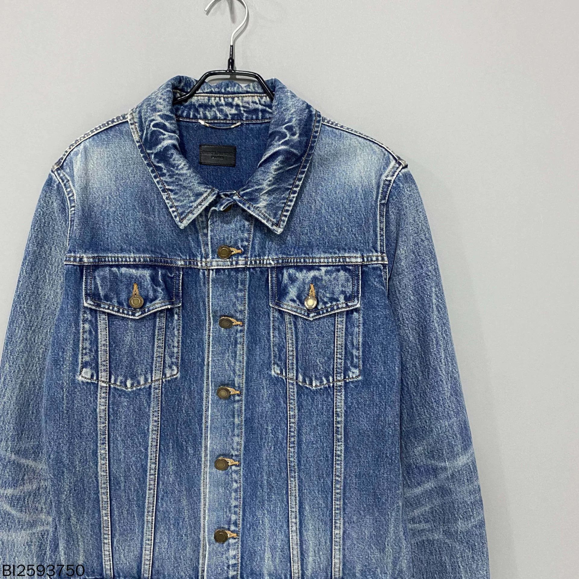 Saint Laurent Paris Embroidered Flamingo Denim Jacket Saint Laurent Size S / US 4 / IT 40 - 2 Thumbnail