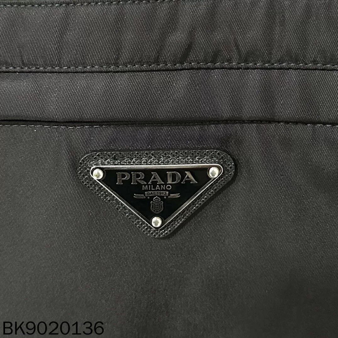 Prada Prada Recycled Nylon Triangle Logo Jacket Size US XXL / EU 58 / 5 - 3 Thumbnail